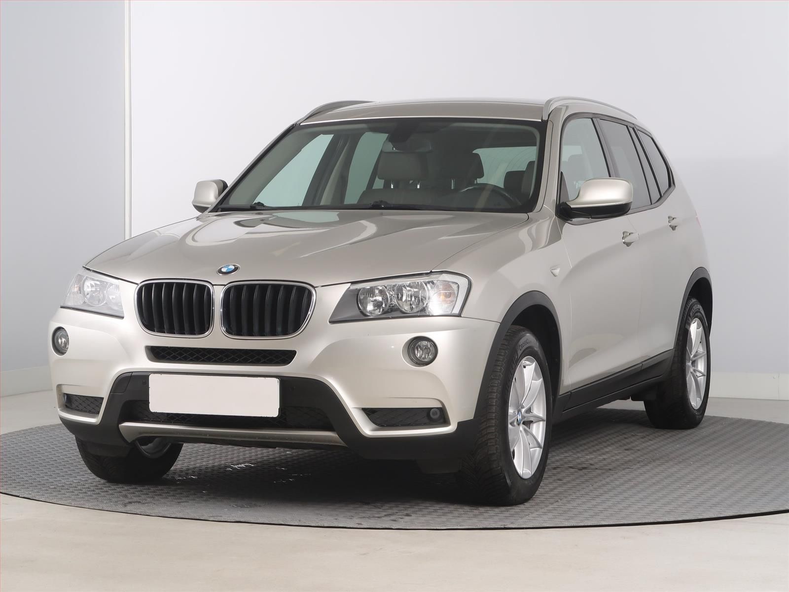 BMW X3, xDrive20d, 4X4, Kůže - fotka 2