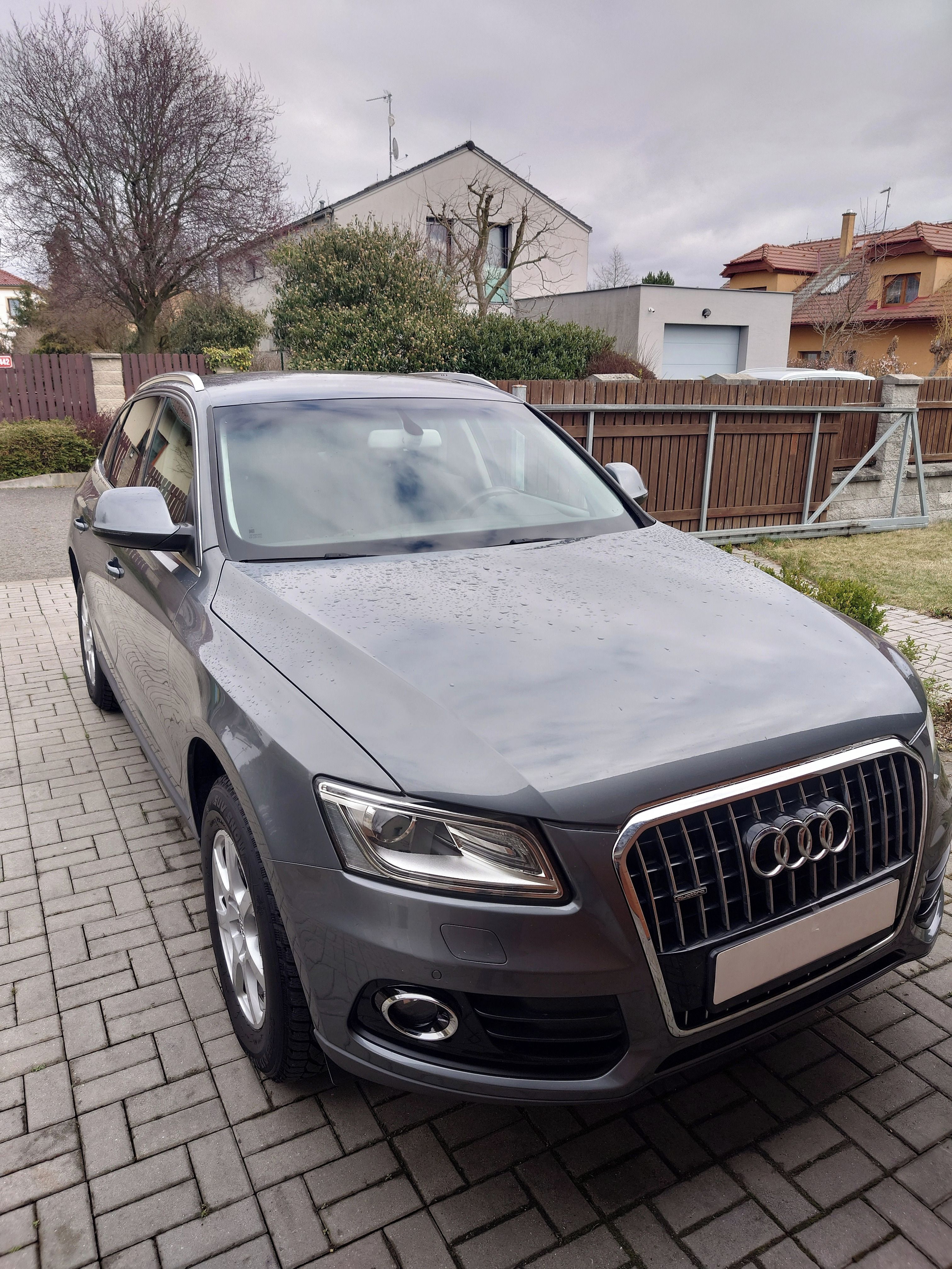 Audi Q5, 130 KW, ČR, tažné, automat - fotka 6