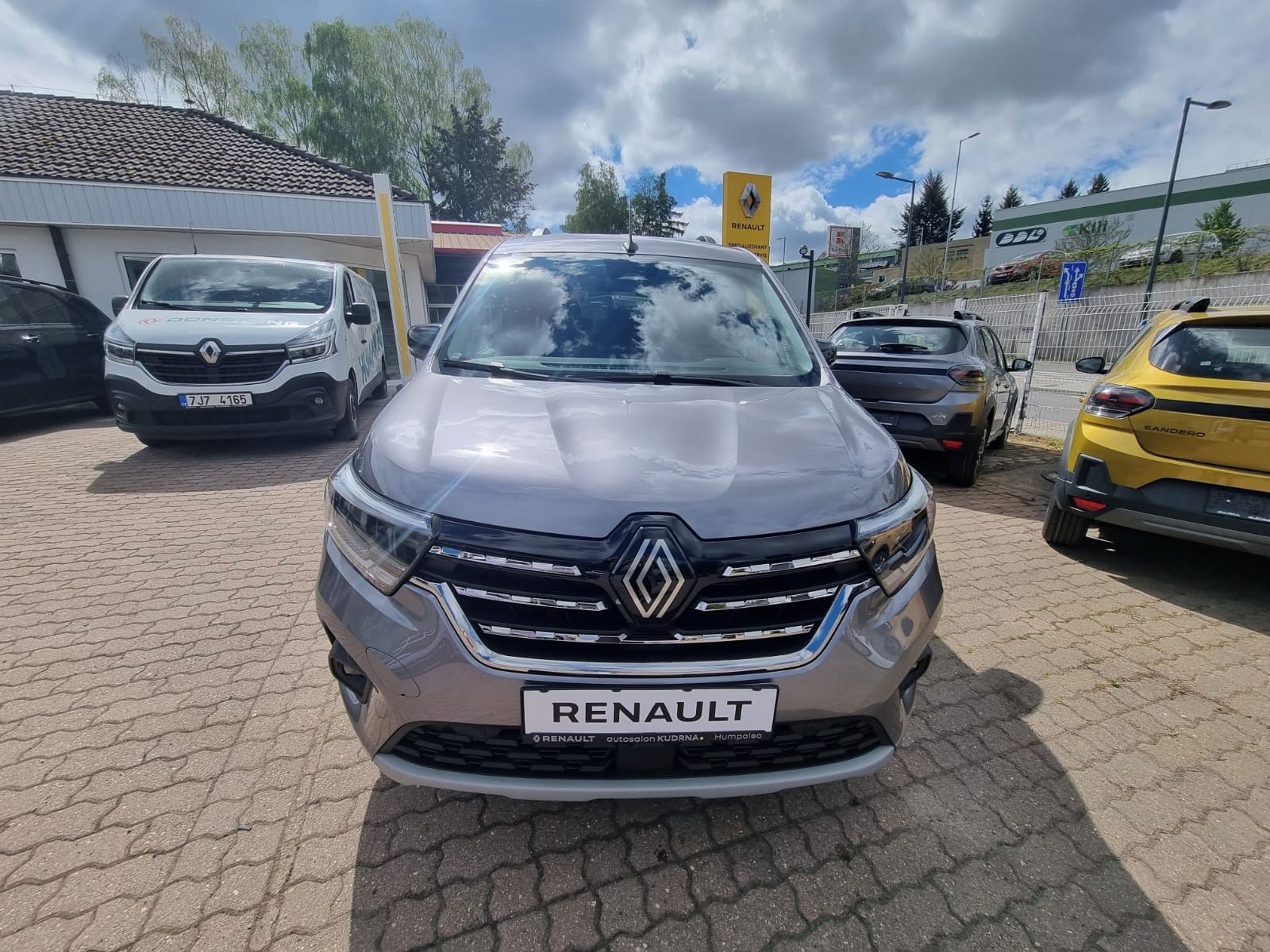 Renault Kangoo, Grand TCe 130 Techno 5 míst - fotka 2