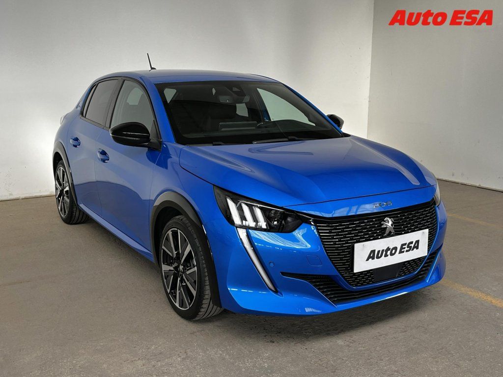 Peugeot 208, 1.2,navi
