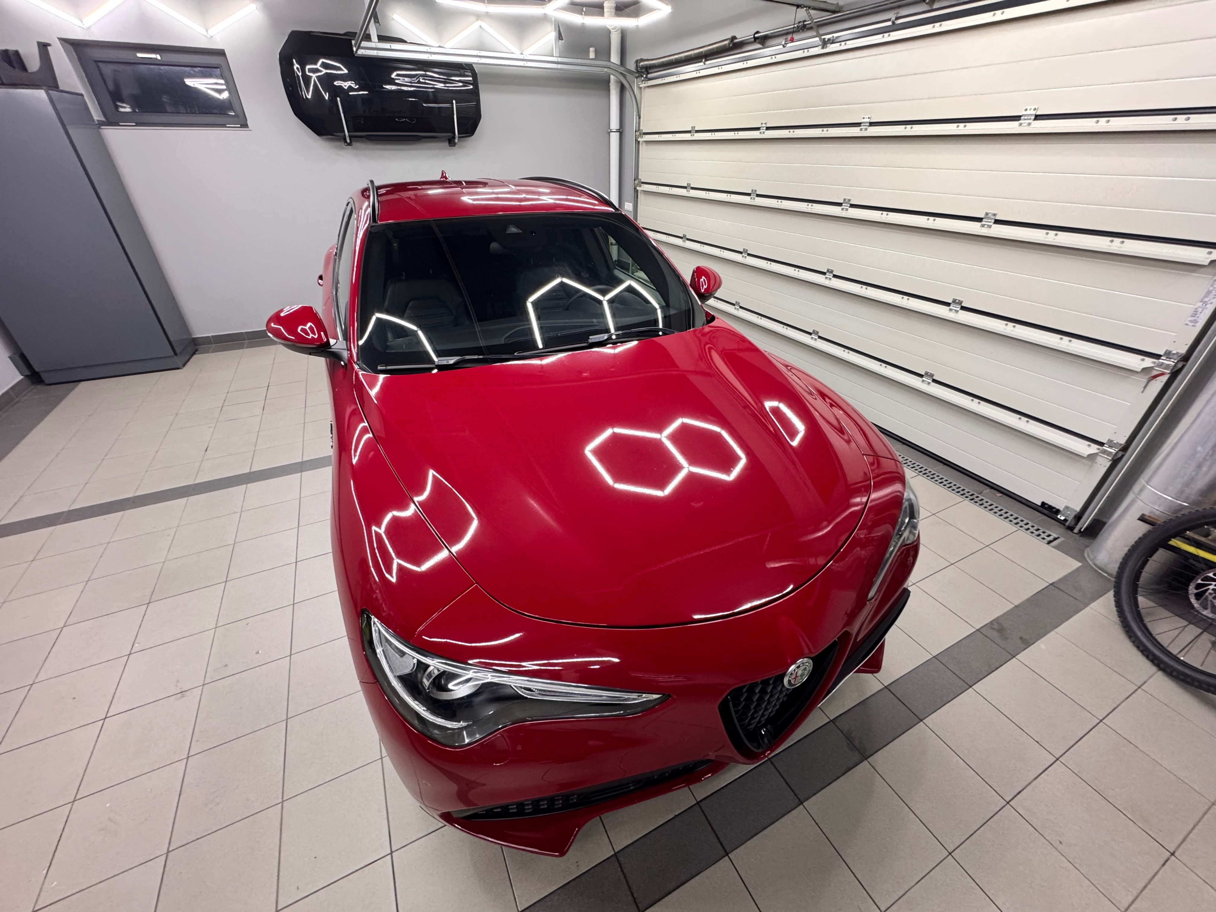 Alfa Romeo Stelvio, Super (Veloce) 280k Q4 - fotka 4