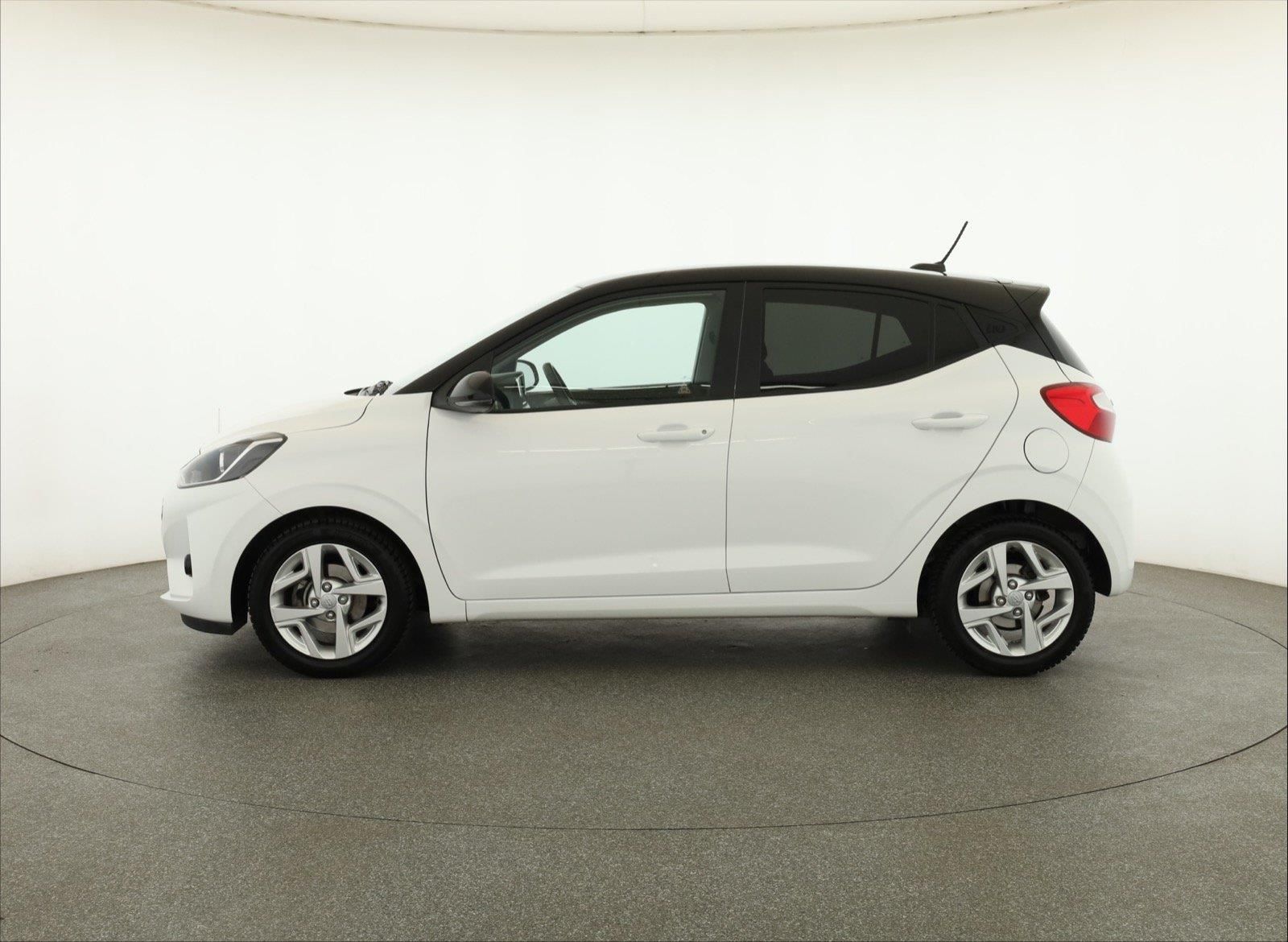 Hyundai i10, 1.0, Style, Záruka, Automat - fotka 3