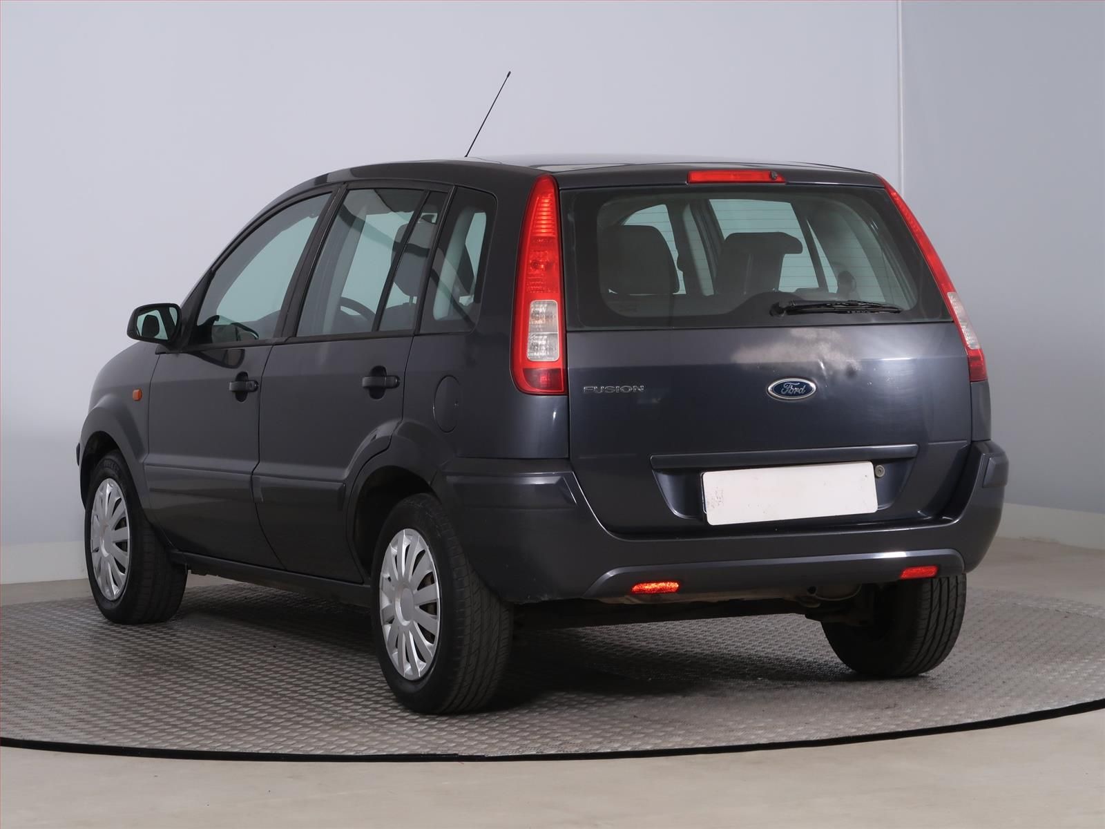 Ford Fusion, 1.4, levný provoz - fotka 4
