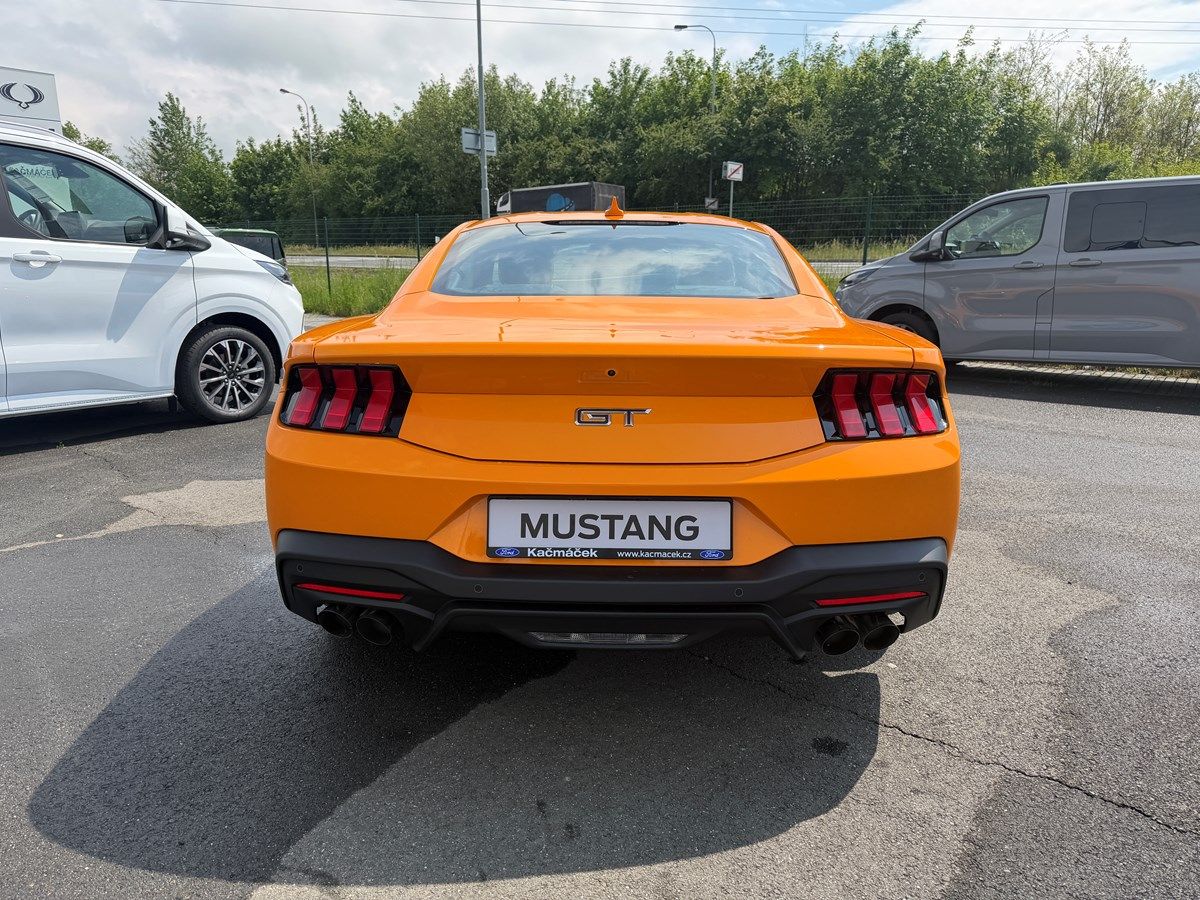 Ford Mustang, V8 GT, 5.0 GT, Aut. - fotka 4