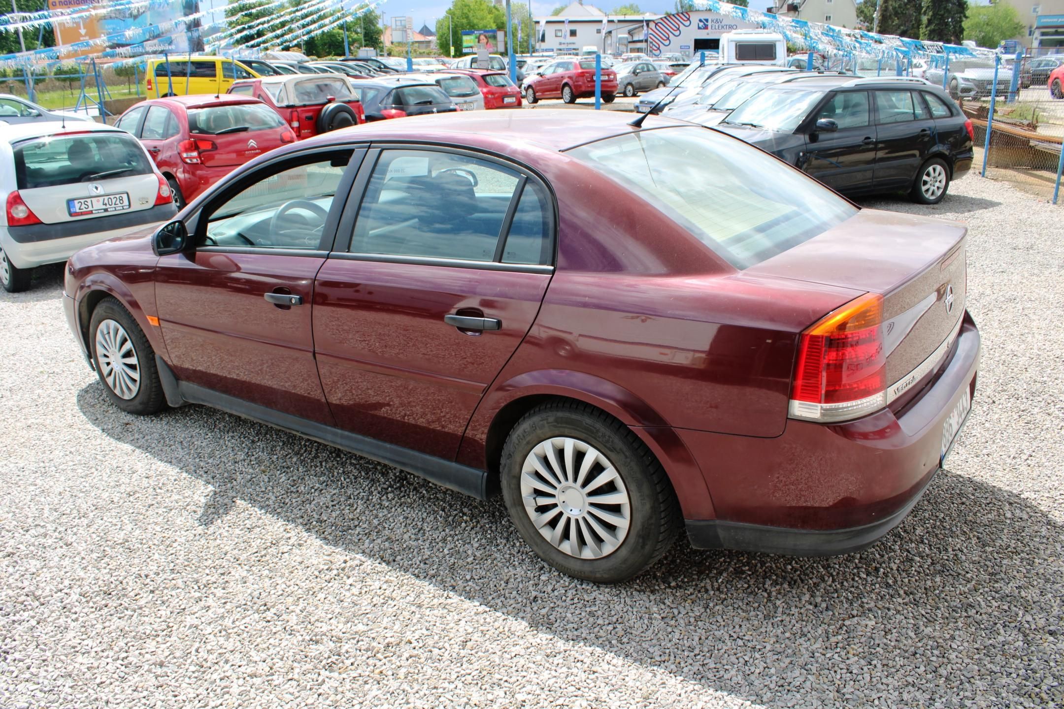 Opel Vectra, 1,8i KLIMA EL.OKNA TEMPOMAT - fotka 5