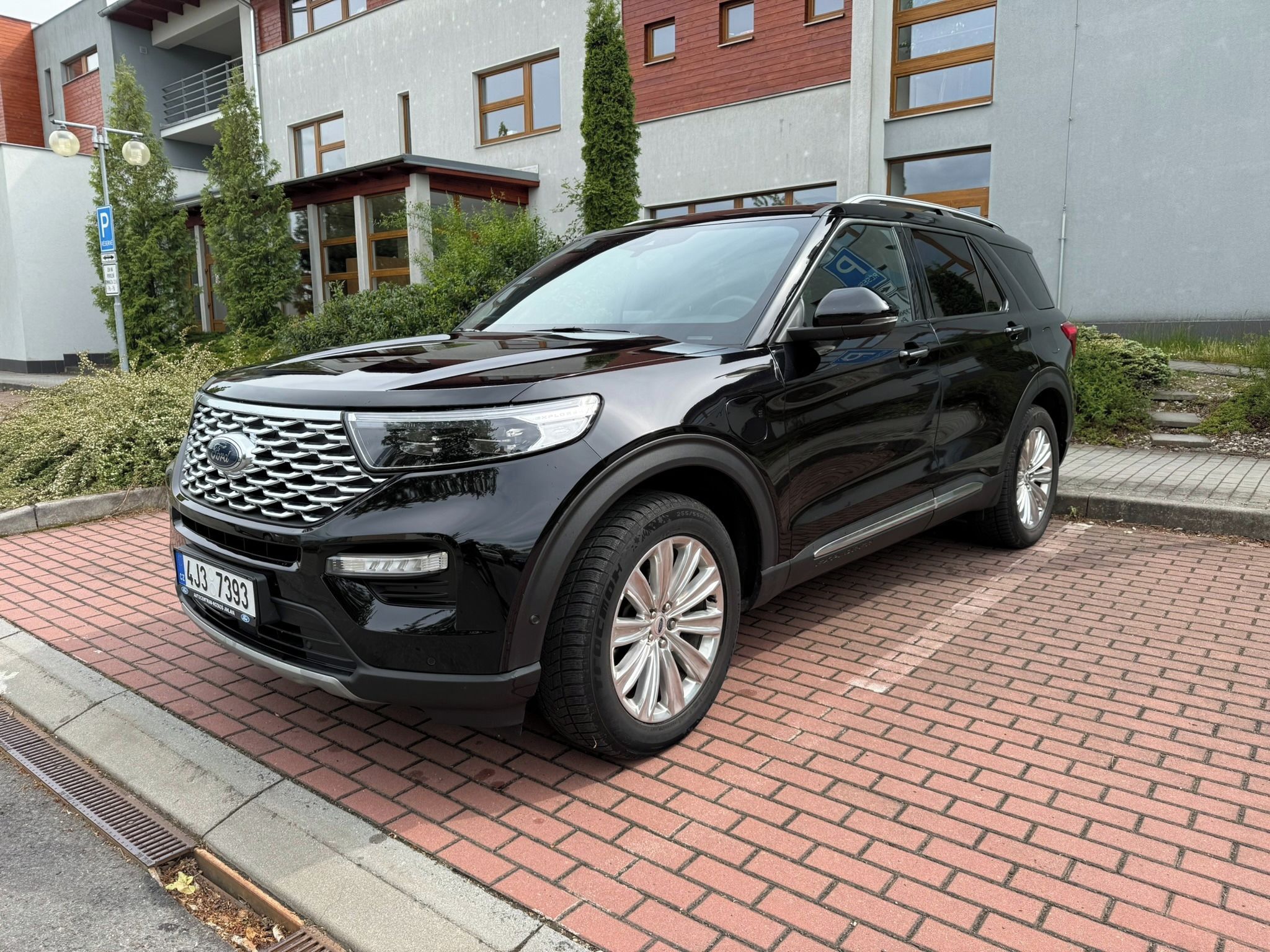 Ford Explorer, Platinum, záruka 2030, odp.DPH
