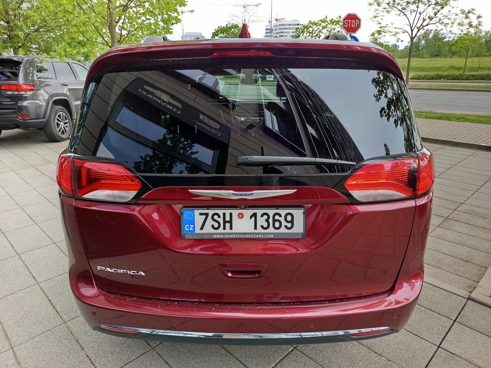 Chrysler Pacifica, Touring L, model 2019 - fotka 6