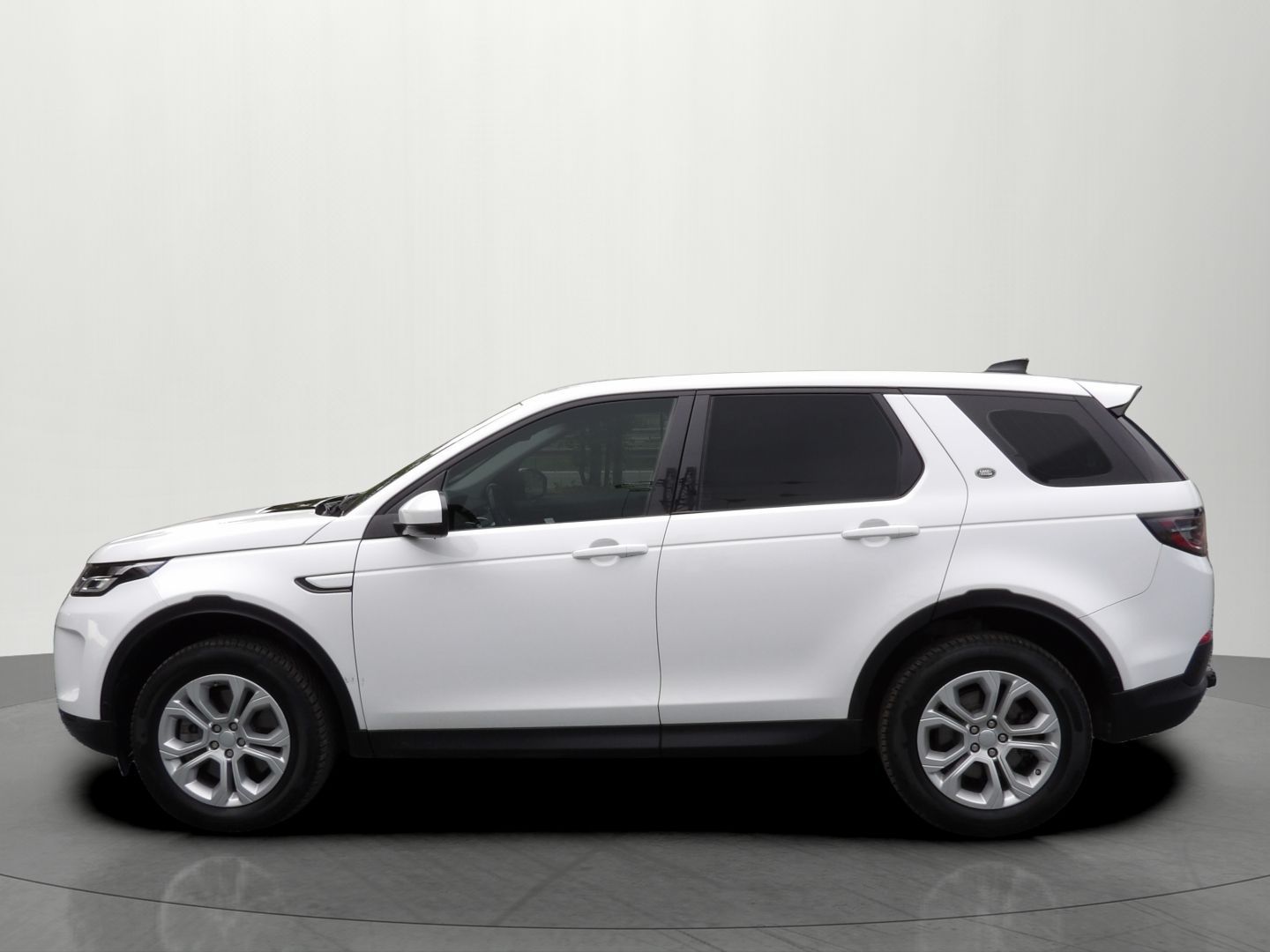 Land Rover Discovery Sport, D150 S AWD A/T 7míst Tažné DPH - fotka 2