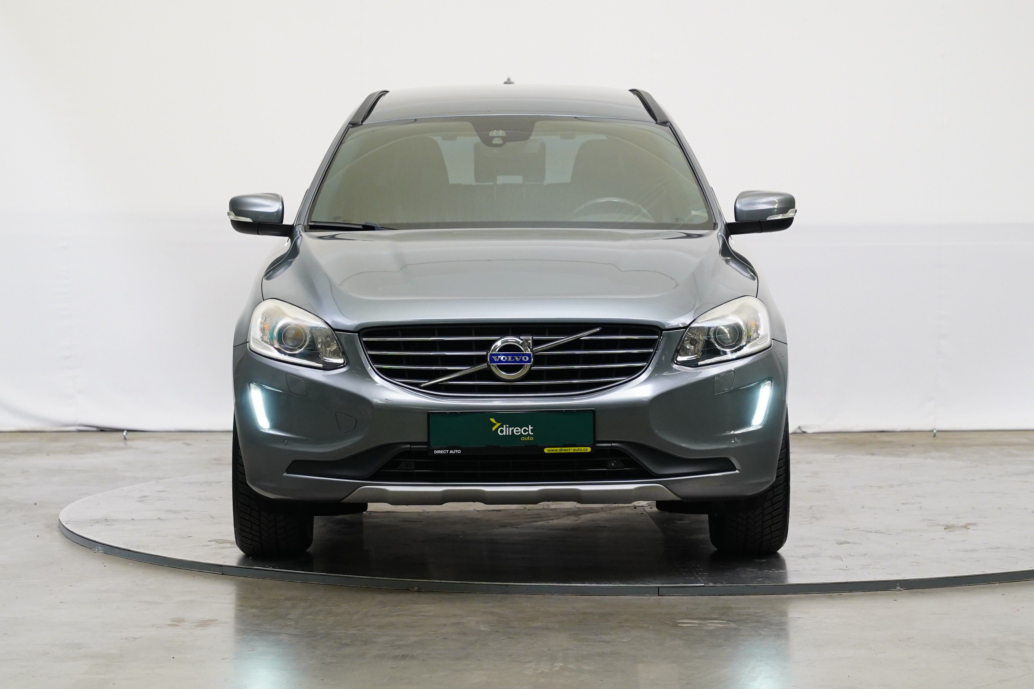 Volvo XC60, 2.0 D3 110 kW Momentum - fotka 4