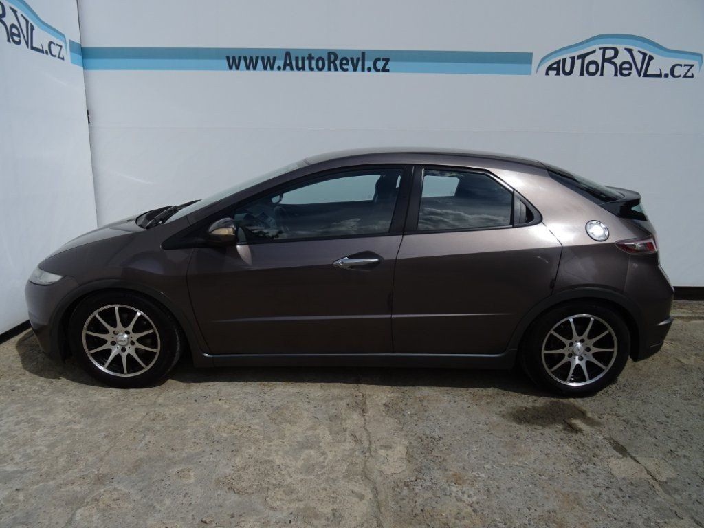 Honda Civic, 1.4i,73kW,NovéČR,klima - fotka 6