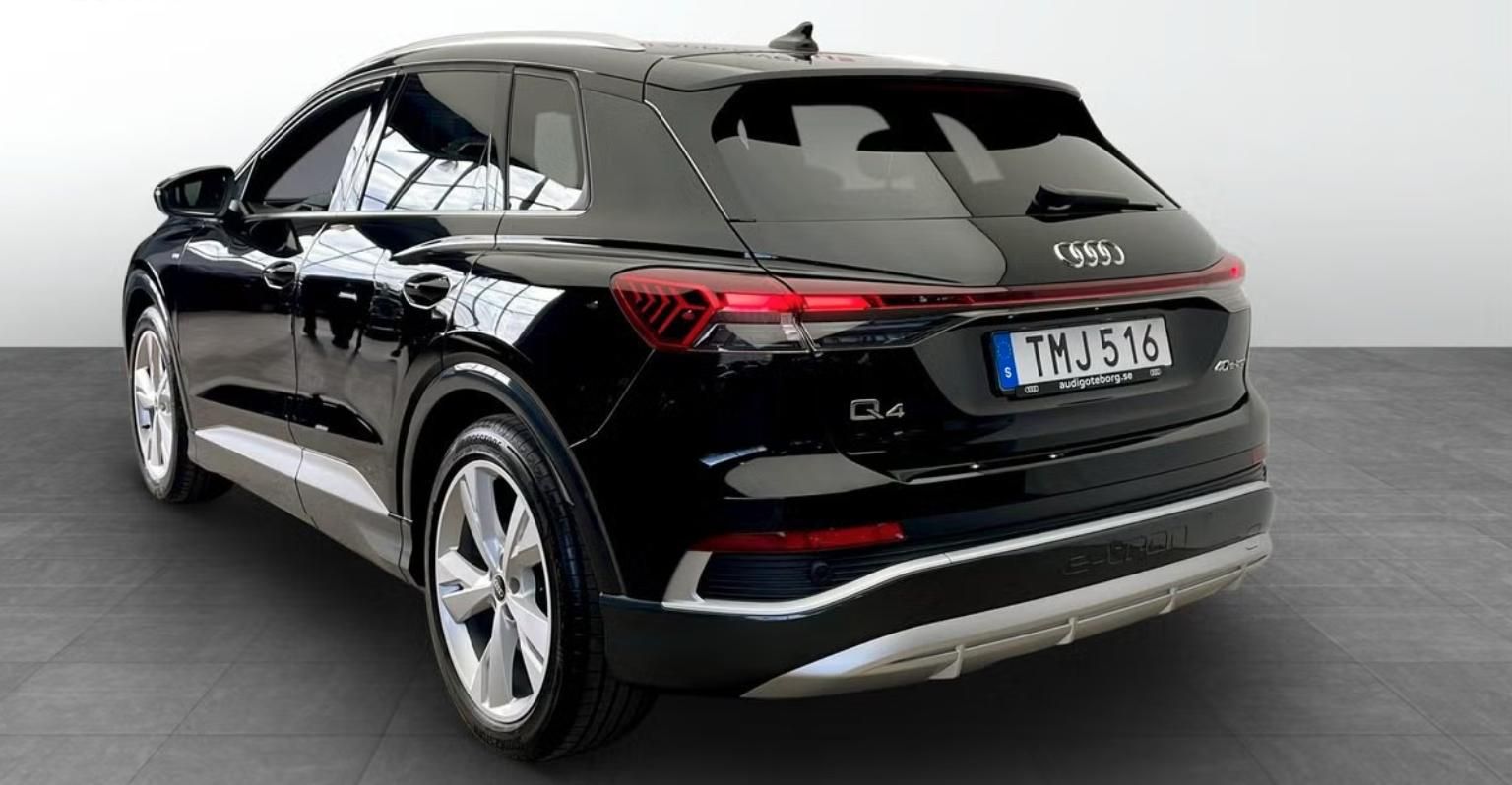 Audi Q4 e-tron, 40 e-tron Auto. Parkování BLIS - fotka 3