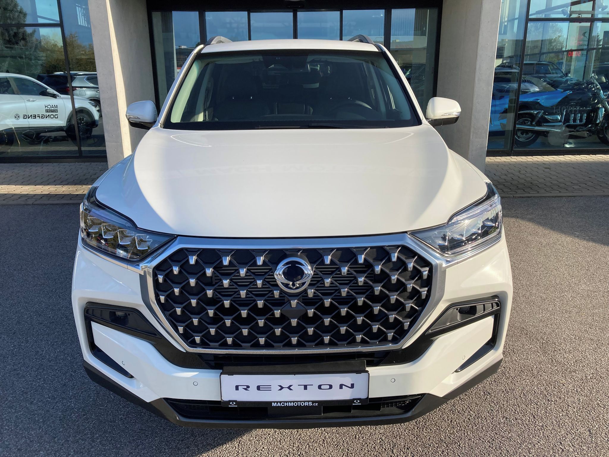 KGM Rexton, Club - fotka 2