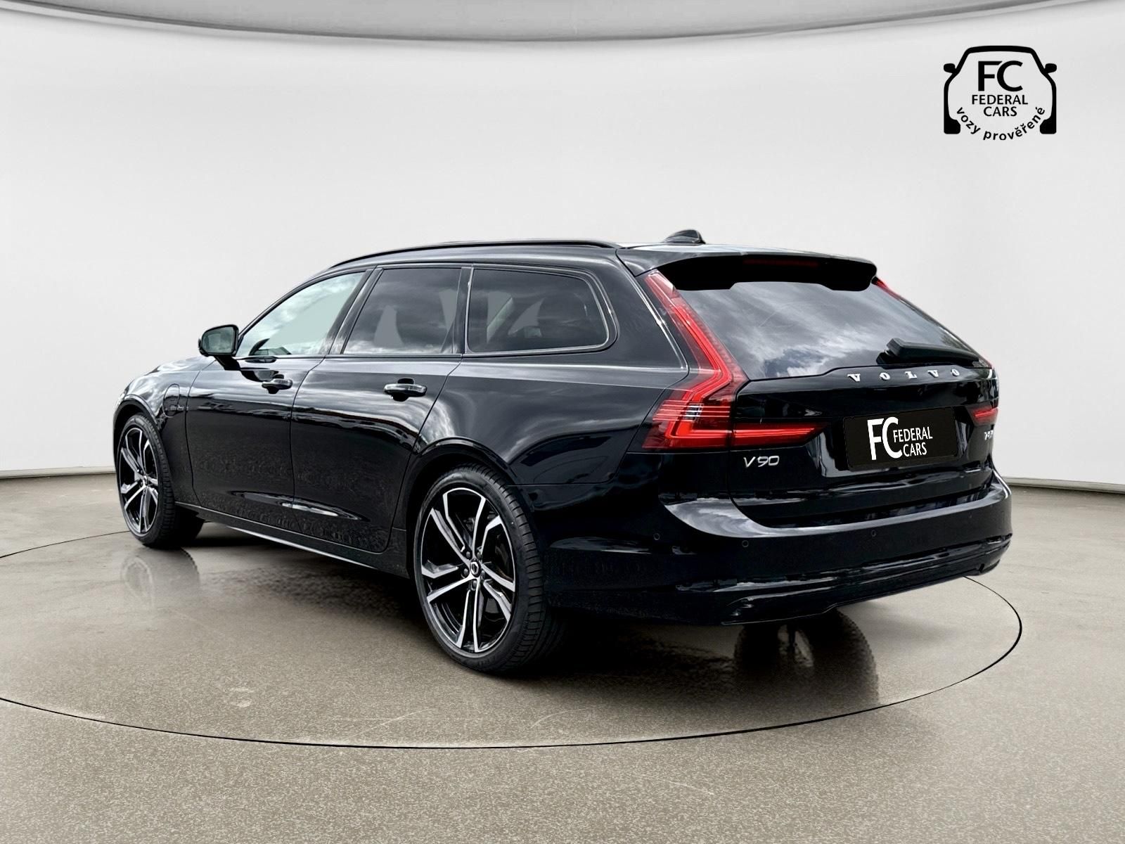 Volvo V90, T8 AWD ULTRA *VZDUCH* VENTIL. - fotka 4