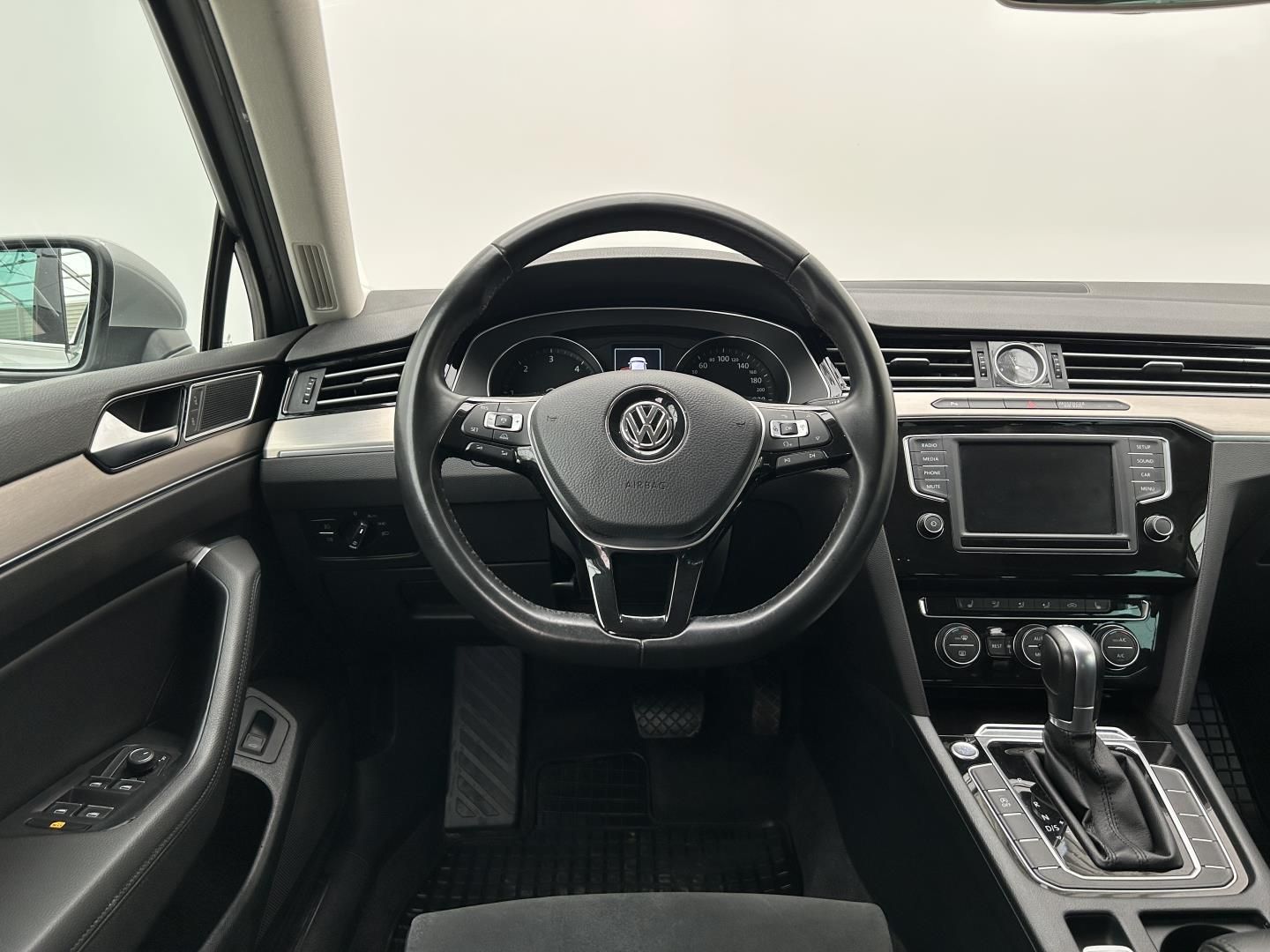 Volkswagen Passat Variant, 2,0TDI 110kW Highline - fotka 5