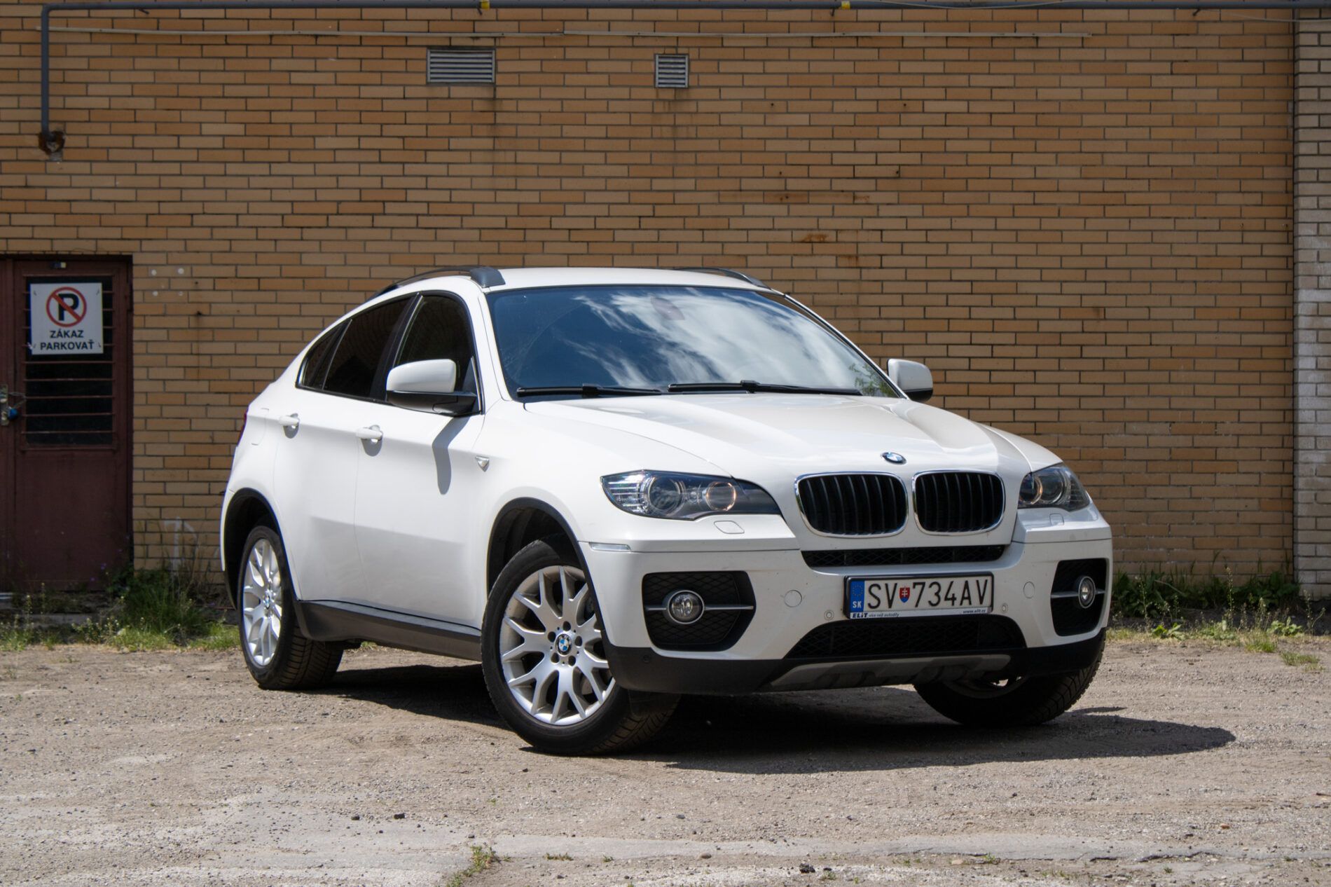 BMW X6 - fotka 3