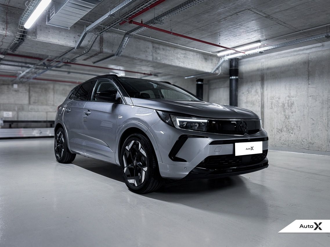 Opel Grandland, GSe Plug-in Hybrid4 AWD 221 kW - fotka 4