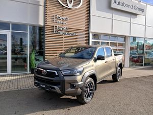Toyota Hilux, 2.8 D 6st. AT Invincible