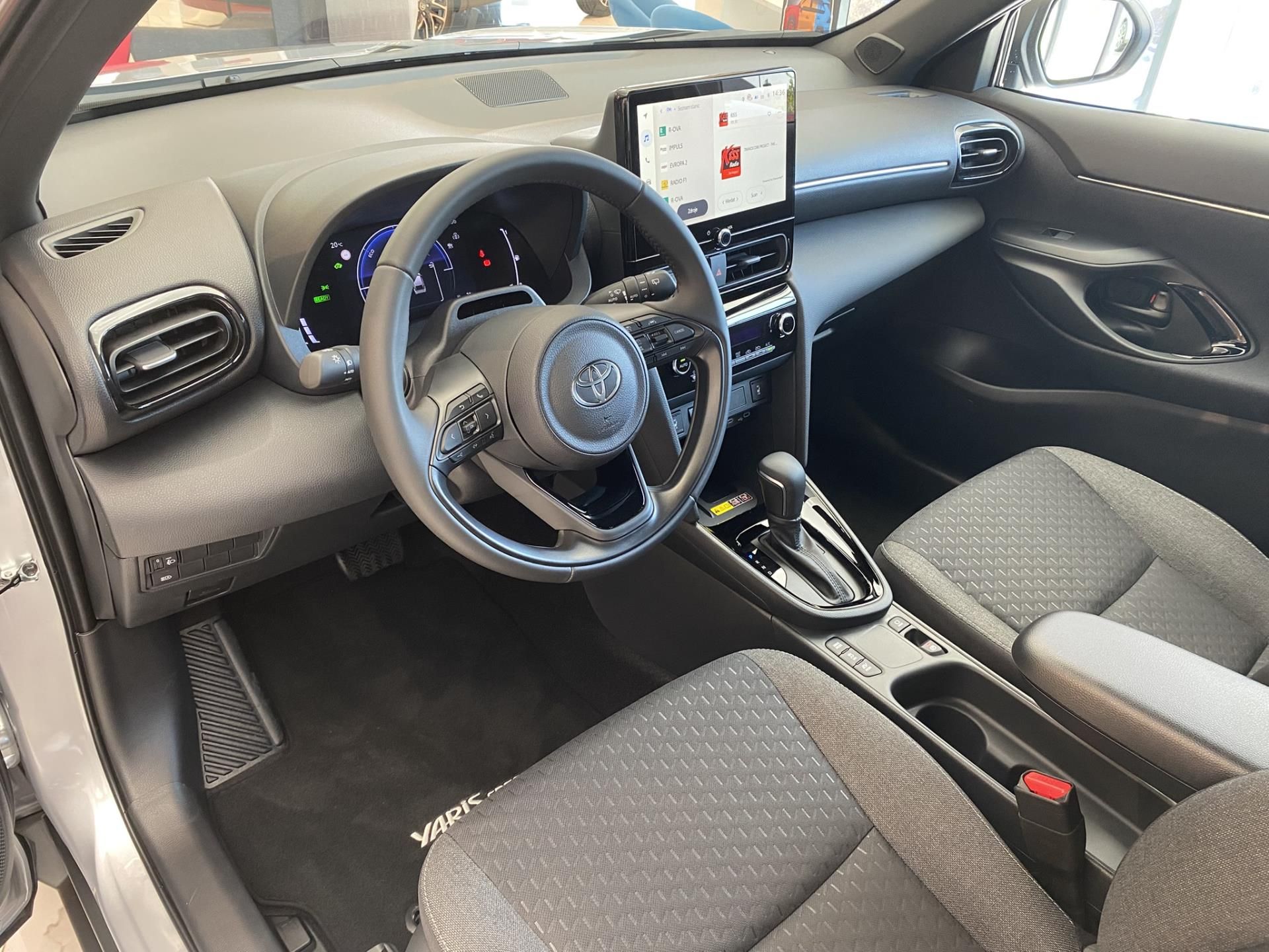 Toyota Yaris Cross, 1.5 HEV STYLE - fotka 5