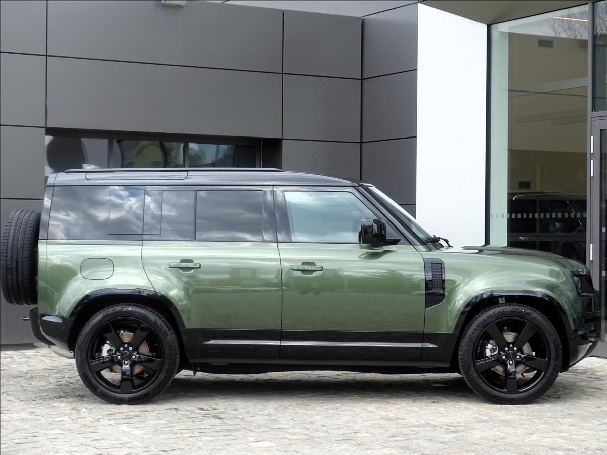 Land Rover Defender, 110 D250 X-DYNAMIC SE - fotka 6