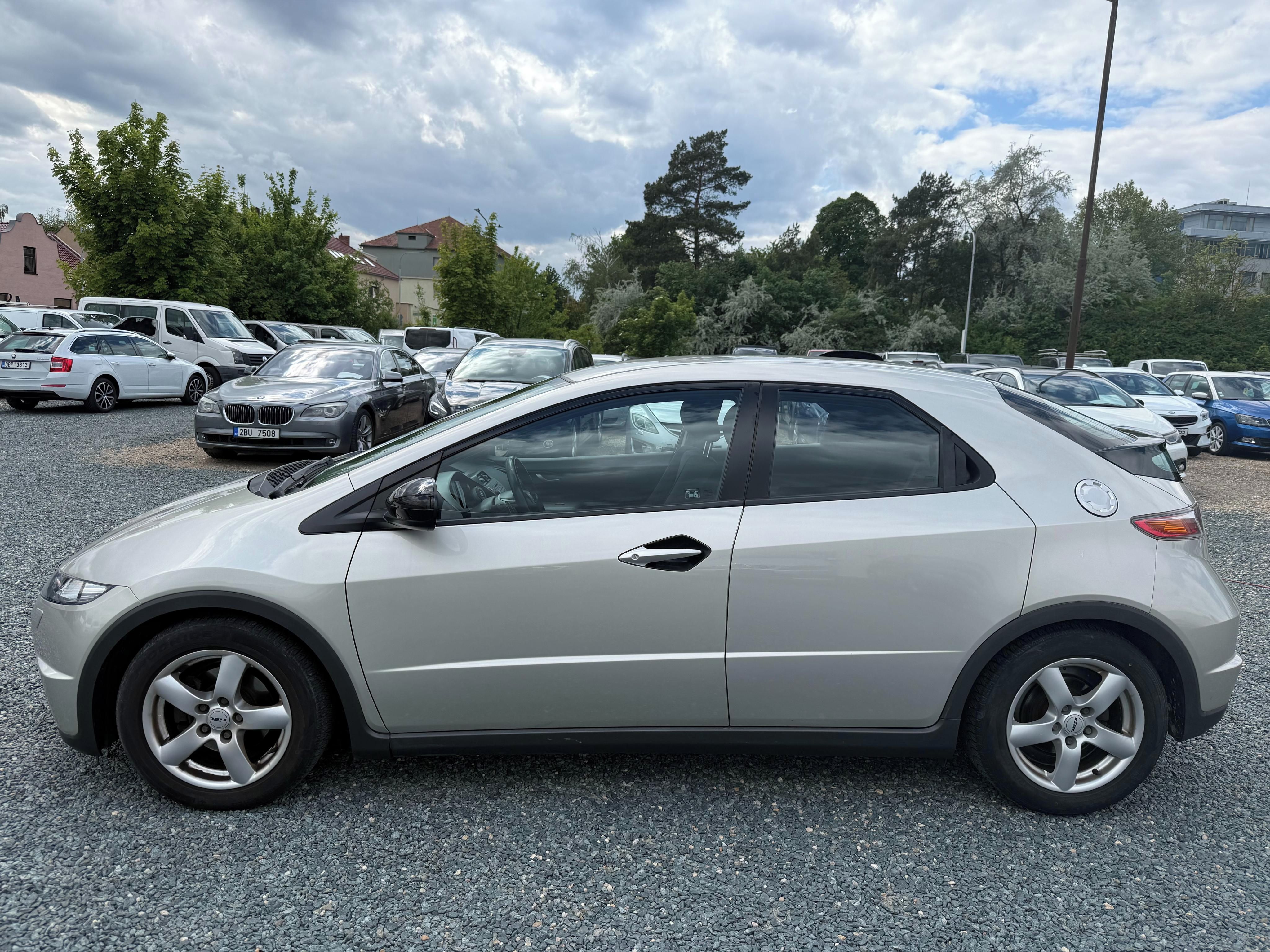 Honda Civic, 1.8 VTEC SPORT AUTOMAT - fotka 6