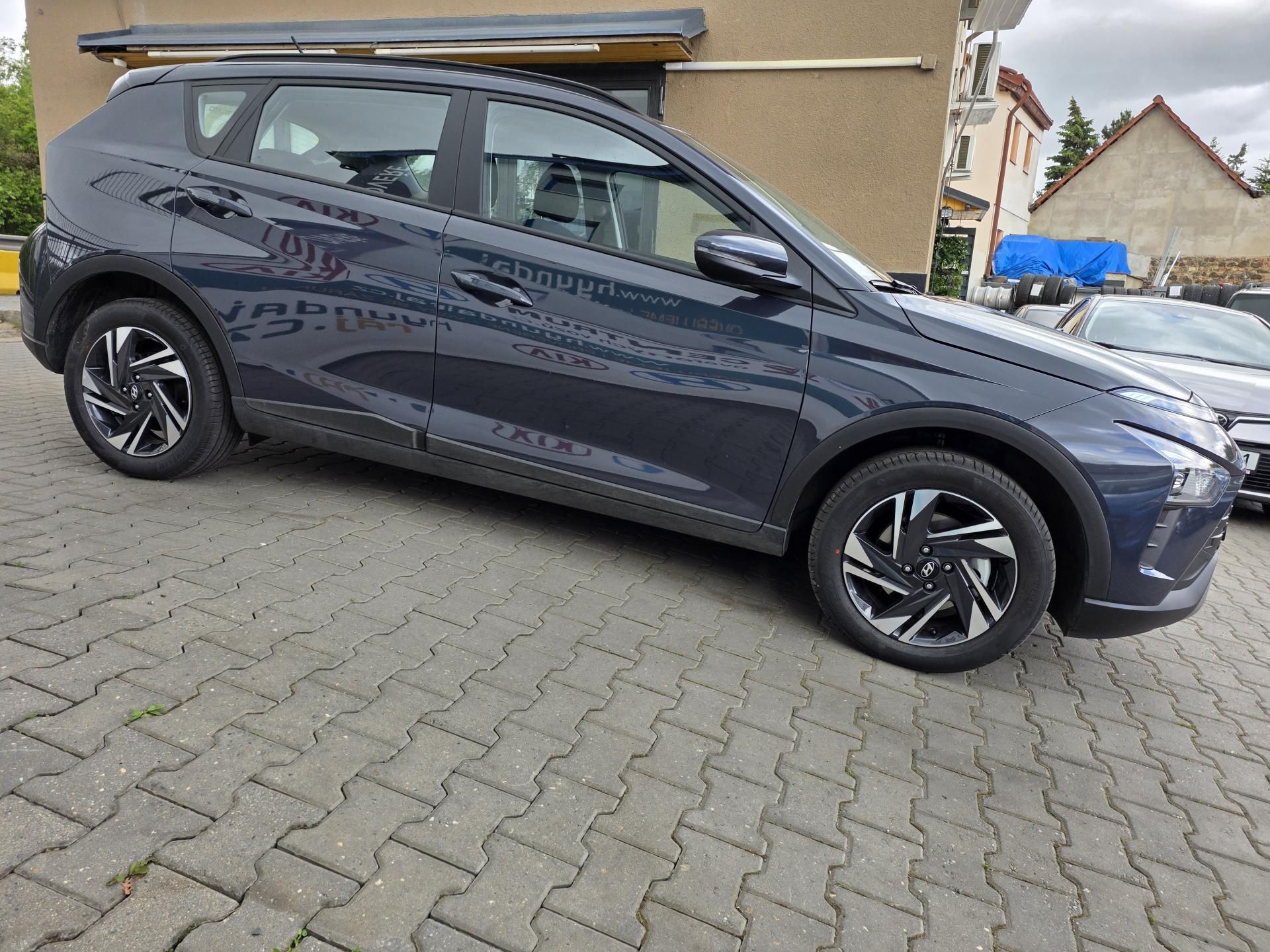 Hyundai Bayon, 1.0-AUTOMAT-1.MAJITEL-ALU - fotka 4