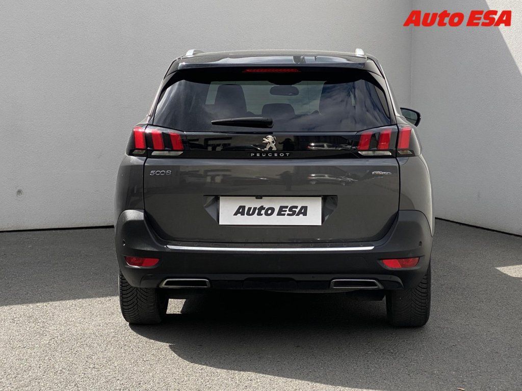 Peugeot 5008, 1.5 HDi,navi - fotka 5