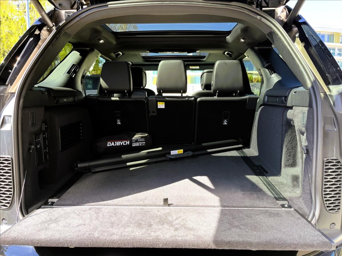 Land Rover Discovery, 3,0 D250 DYNAMIC SE AWD - fotka 6