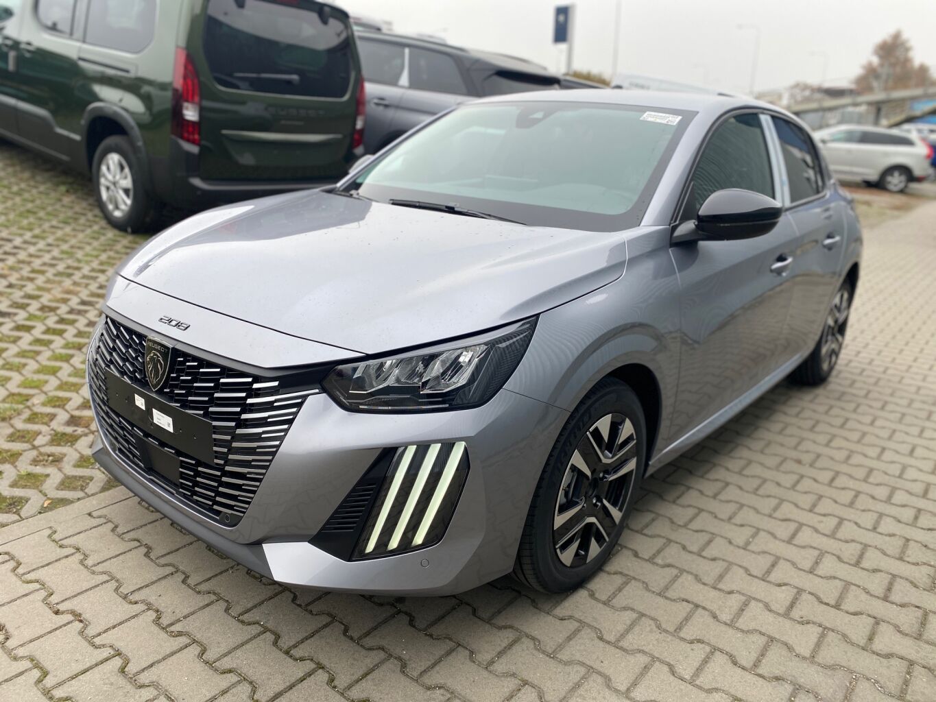 Peugeot 208, ALLURE Turbo 100 MAN6 - KAMERY - fotka 3
