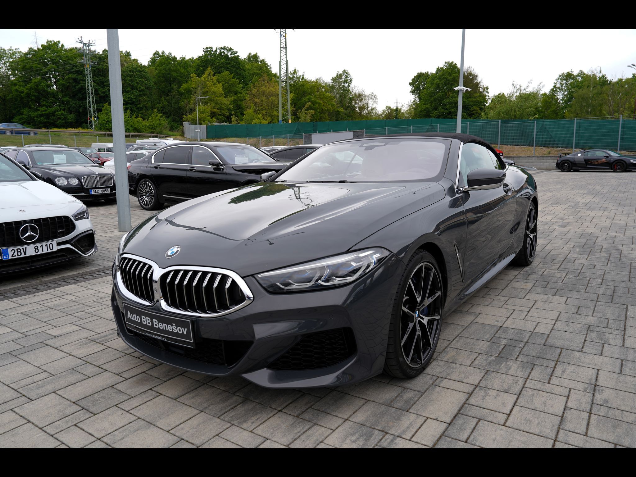 BMW Řada 8, M850i xDrive /Laser/530 PS - fotka 2