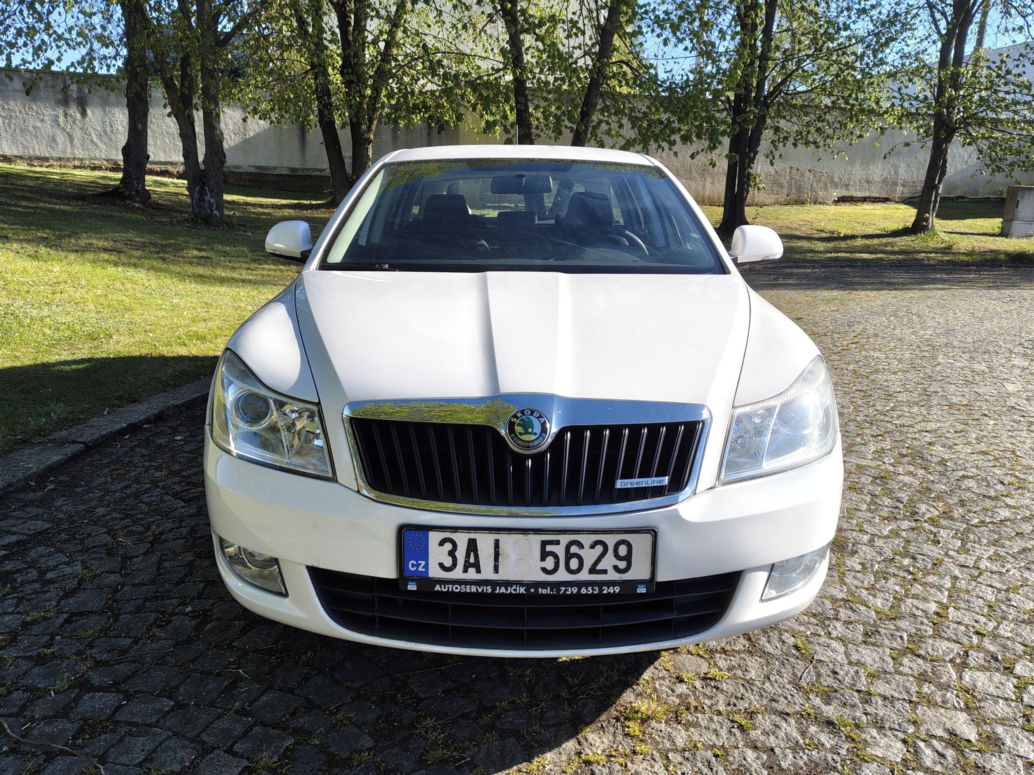 Škoda Octavia, 1,6TDi, nová v ČR - fotka 2