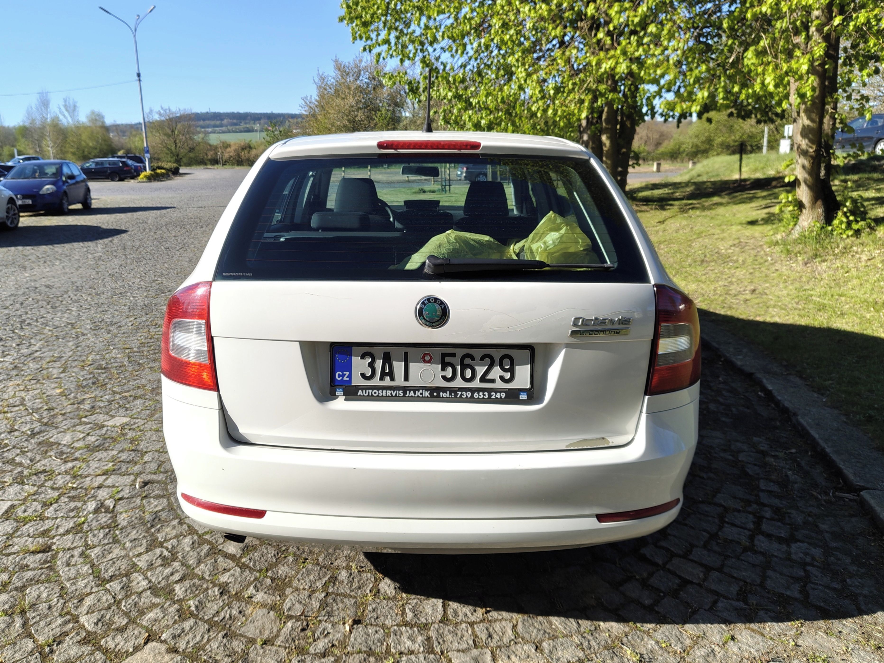 Škoda Octavia, 1,6TDi, nová v ČR - fotka 6