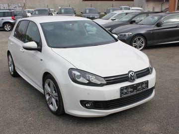 2.0 TDI, R-LINE, SERVIS,103 kW