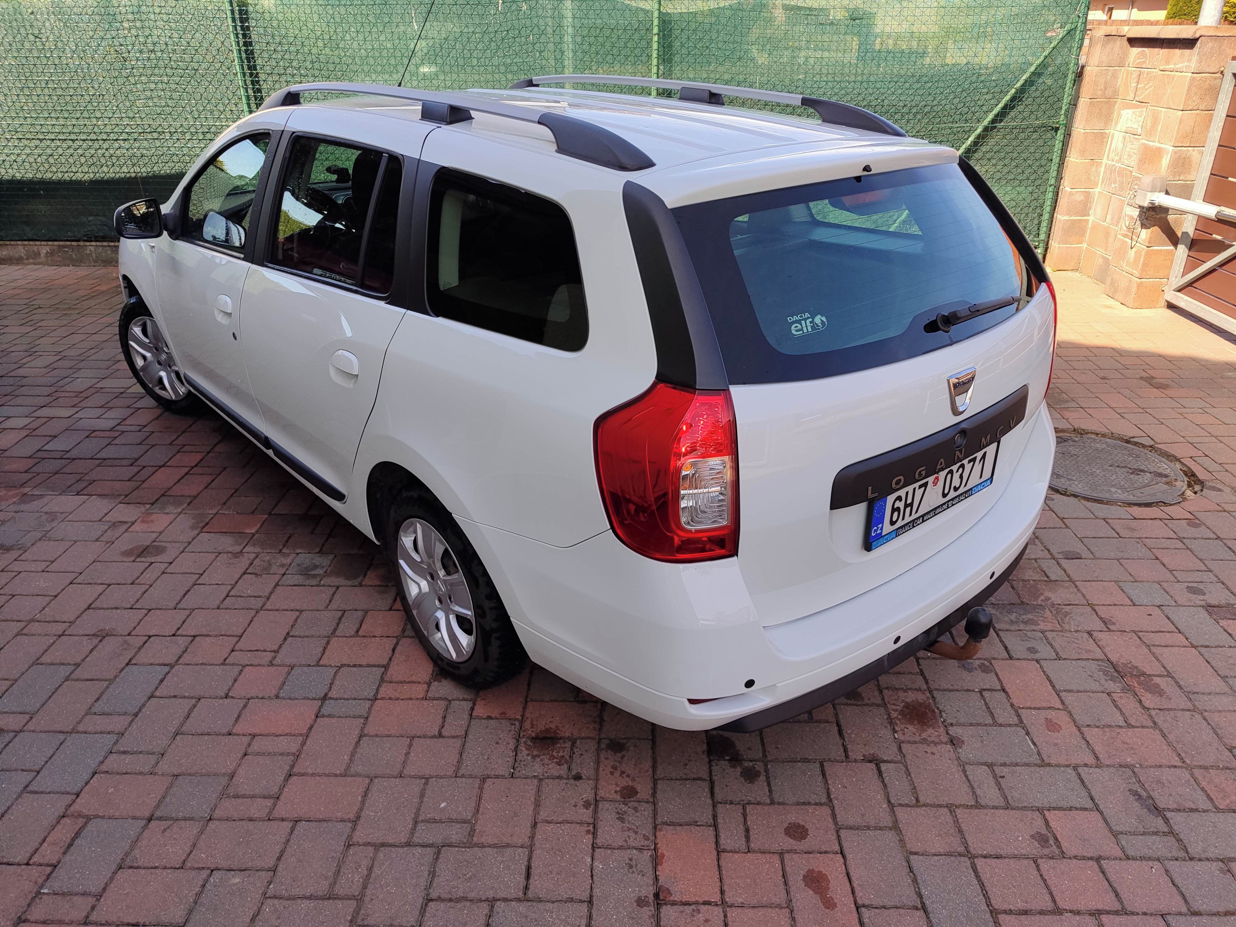 Dacia Logan, 0.9 TCe 66kW,tažné,klima, ČR - fotka 6