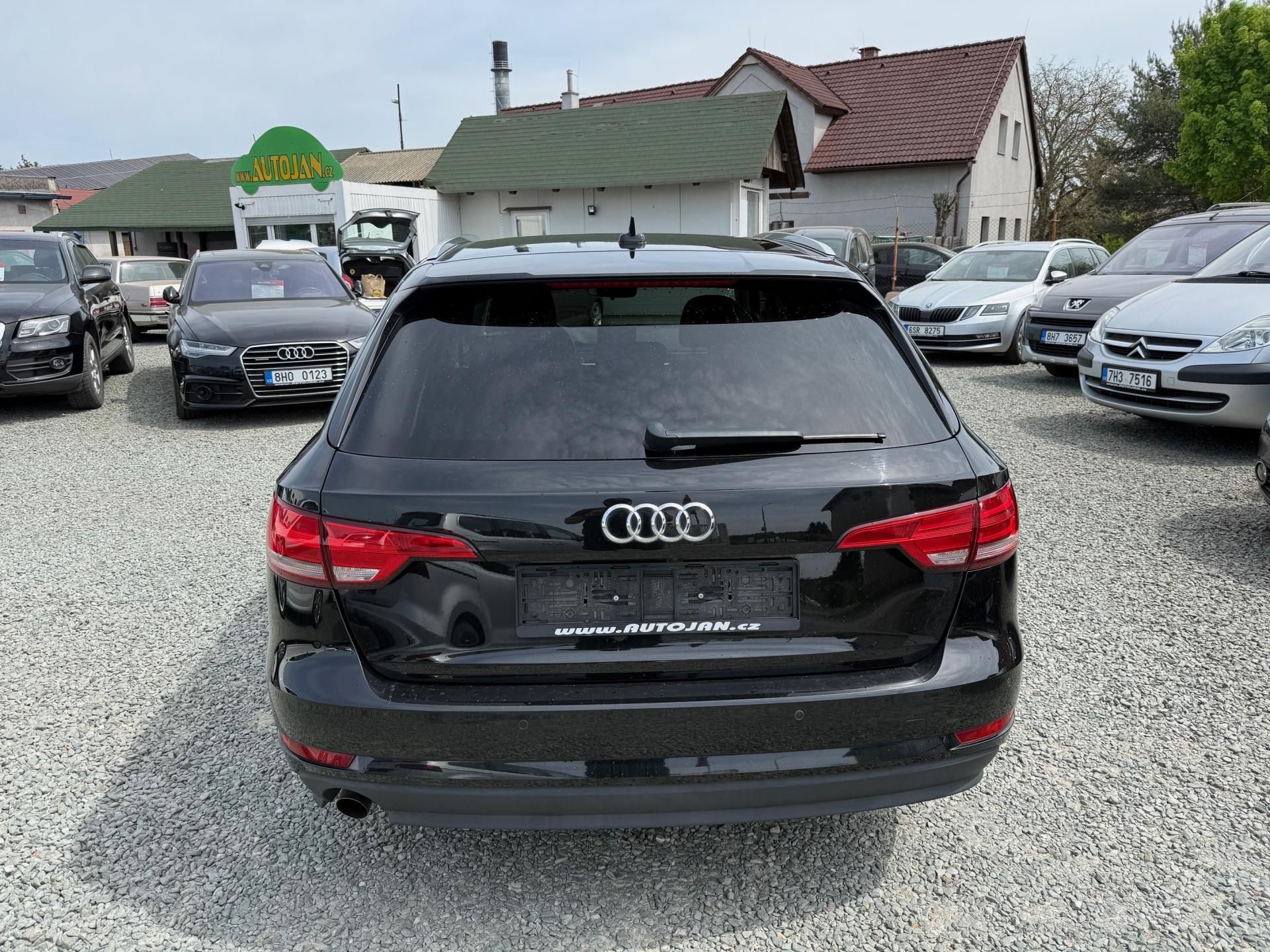 Audi A4, 1.4 TFSI 110 KW AUTOMAT - fotka 5