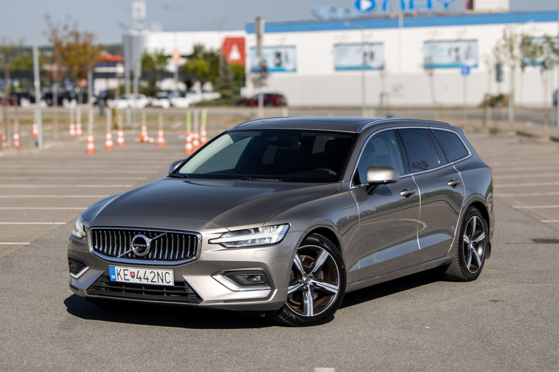 Volvo V60