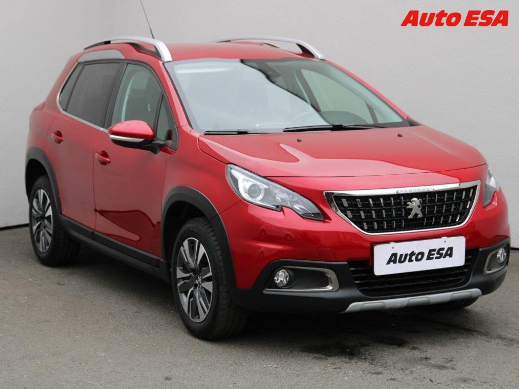 Peugeot 2008, 1.2i,Allure