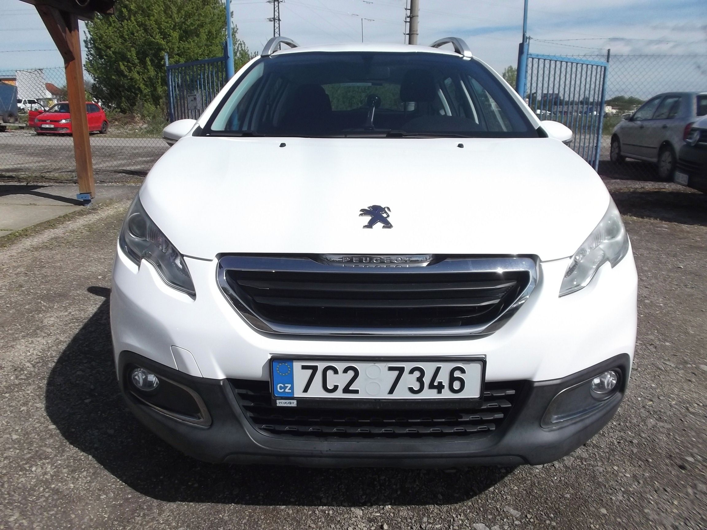 Peugeot 2008, 1.2 PT - fotka 6