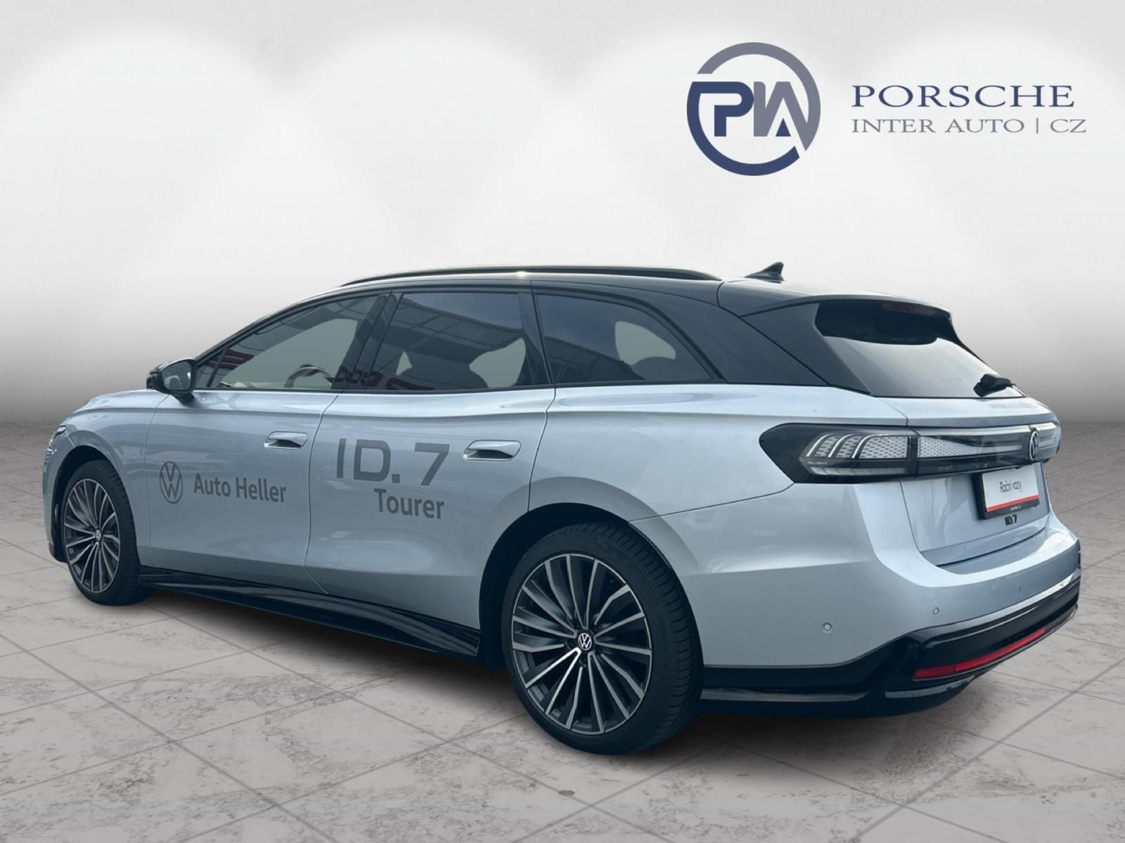 Volkswagen ID.7 Tourer, 210  kW, 86 kWh - fotka 5
