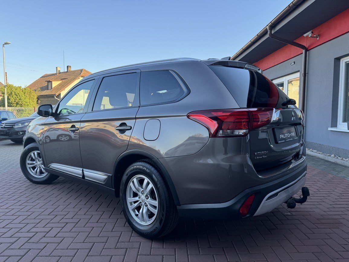 Mitsubishi Outlander, 2.0i Mivec Digi Klima Kamera - fotka 3