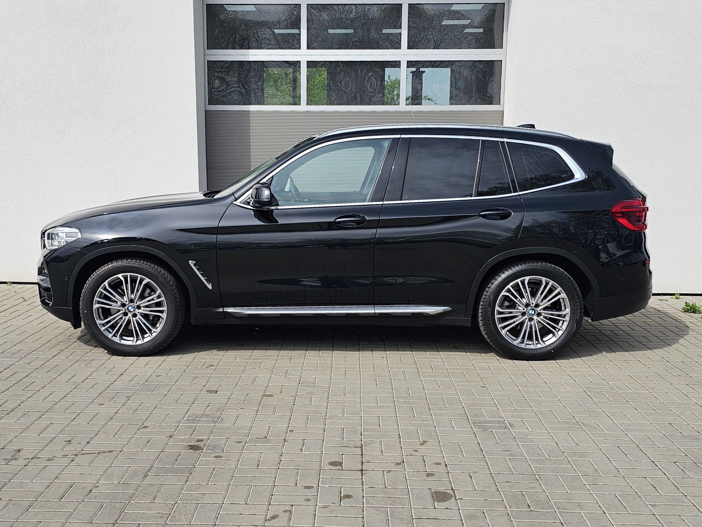 BMW X3, xDrive30i - fotka 4