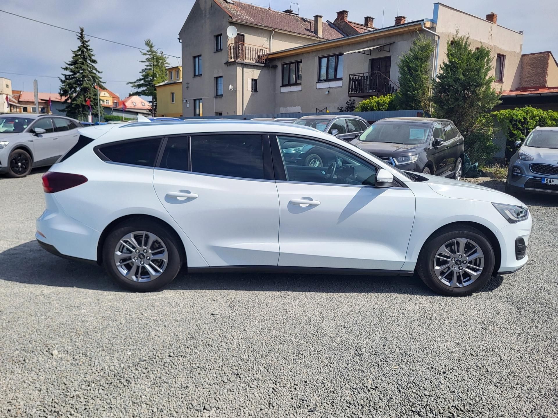 Ford Focus, 1.0 EcoBoost mHEV 114kW TITAN. - fotka 5