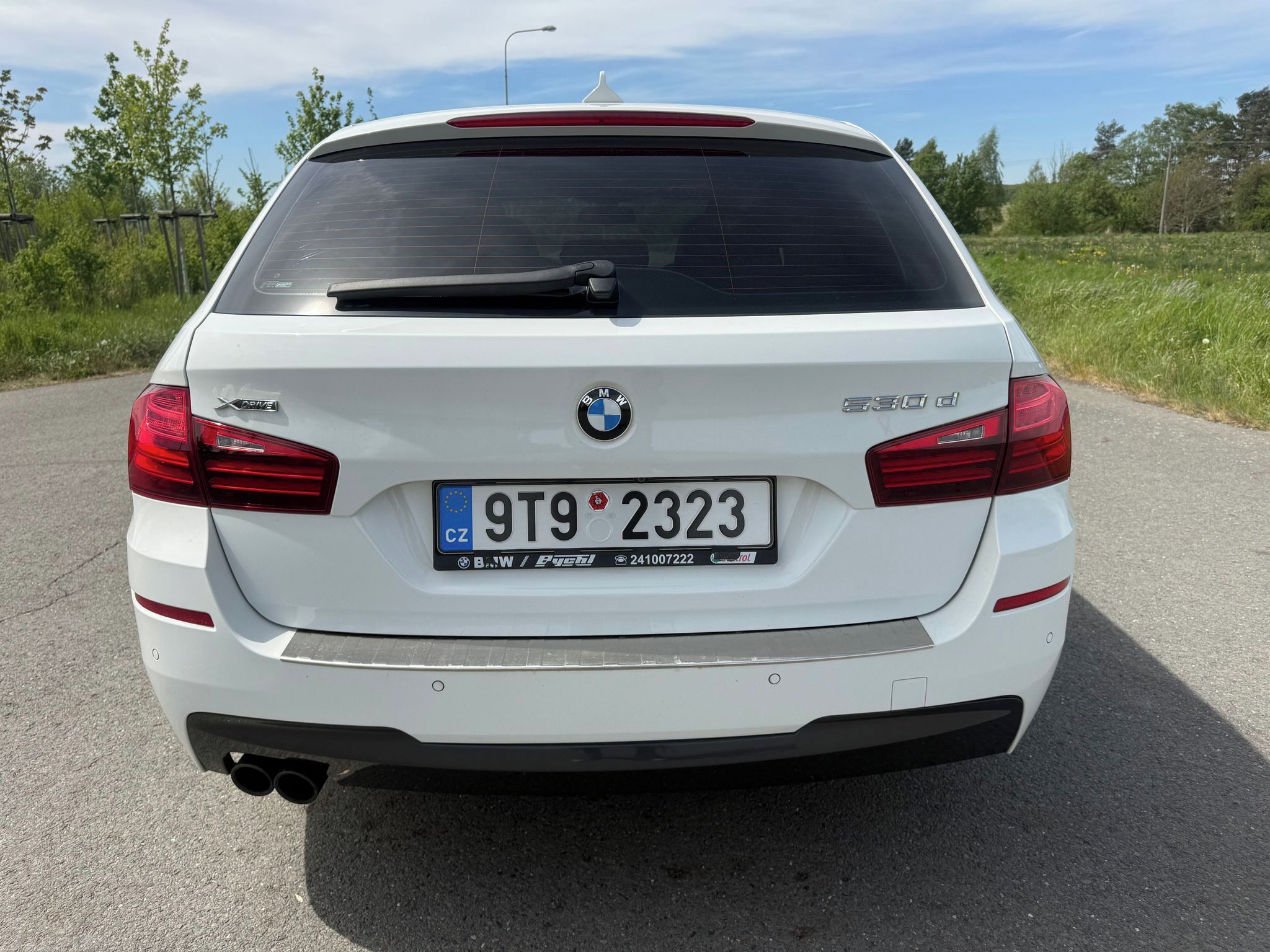 BMW Řada 5 - fotka 4