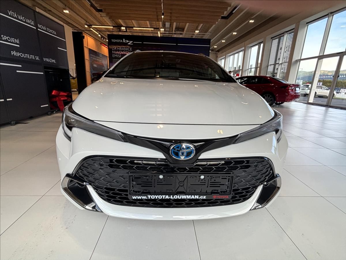 Toyota Corolla, 1,8   TS Style HEV - fotka 2
