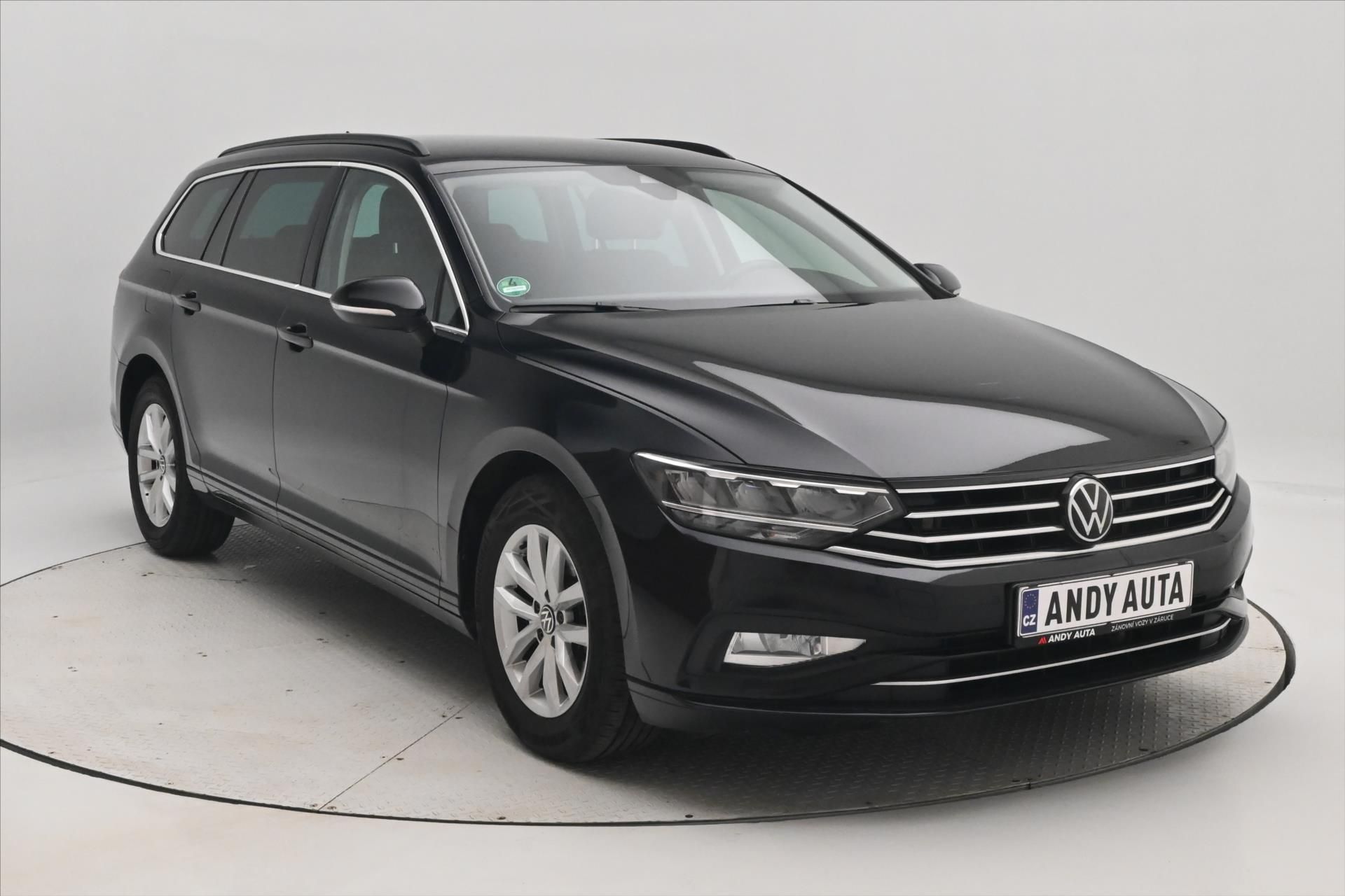 Volkswagen Passat, 2,0 TDI 110KW DSG BUSINESS VŮZ - fotka 3