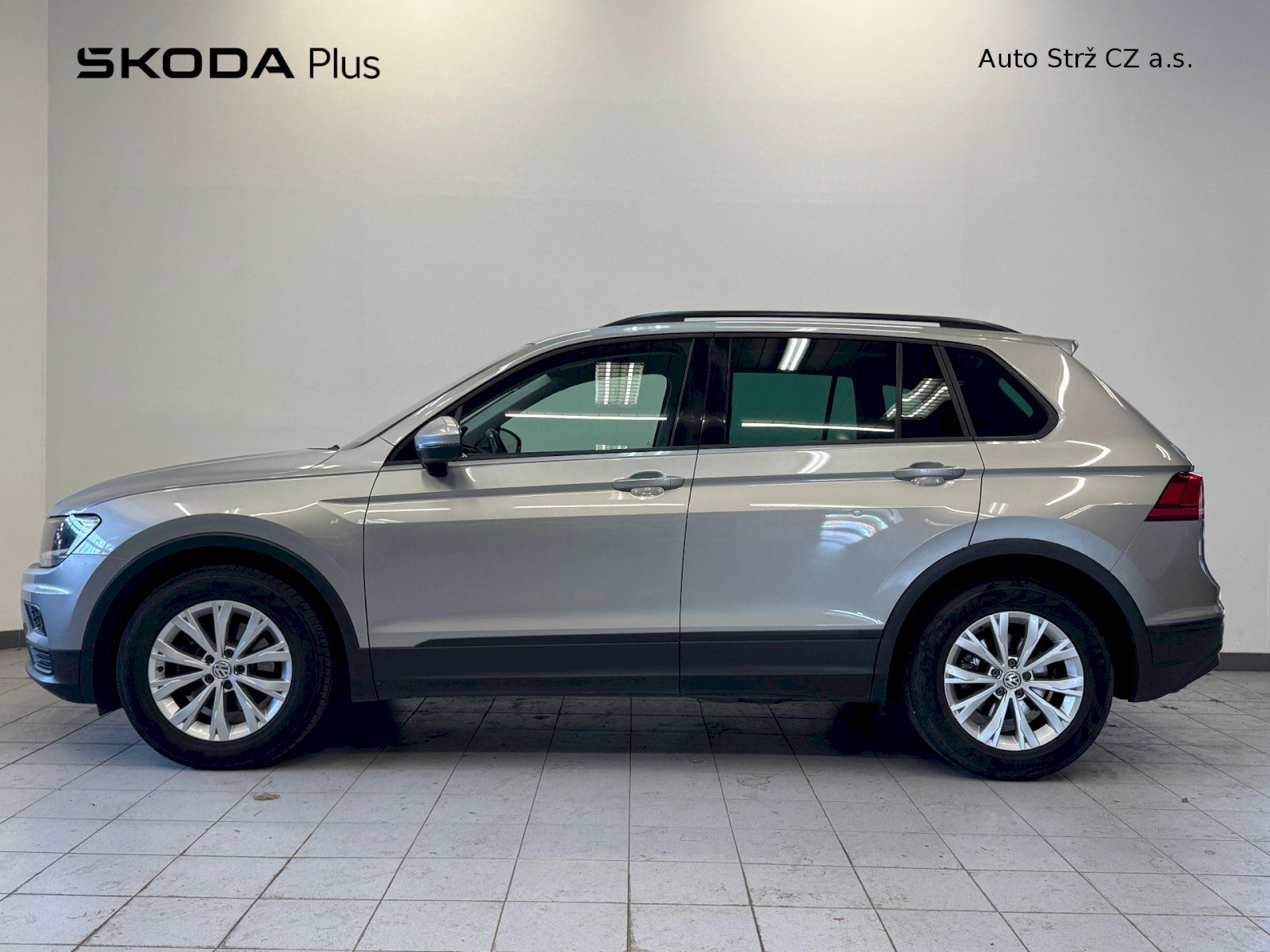 Volkswagen Tiguan, Trendline 2.0 TDI 6G SCR 85 kW - fotka 3
