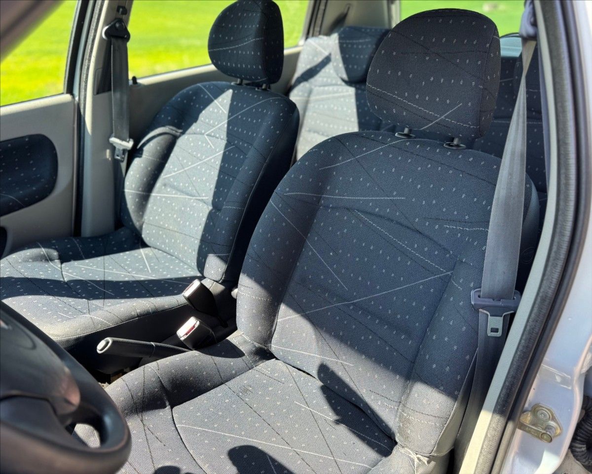 Renault Clio, 1,4 16V - fotka 6