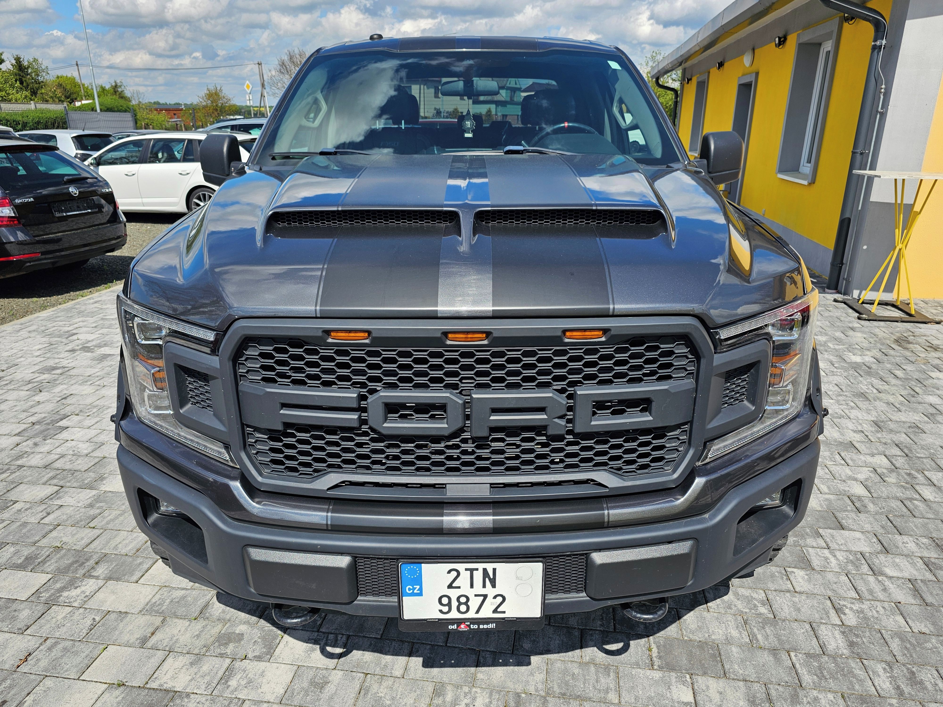 Ford F-150, 5.0 295 KW SuperCrew - fotka 2