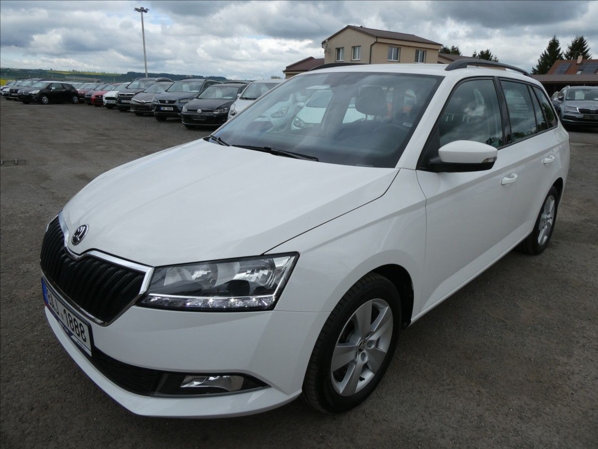 Škoda Fabia, 1,0 TSi 81kW 2x kola, serviska - fotka 3