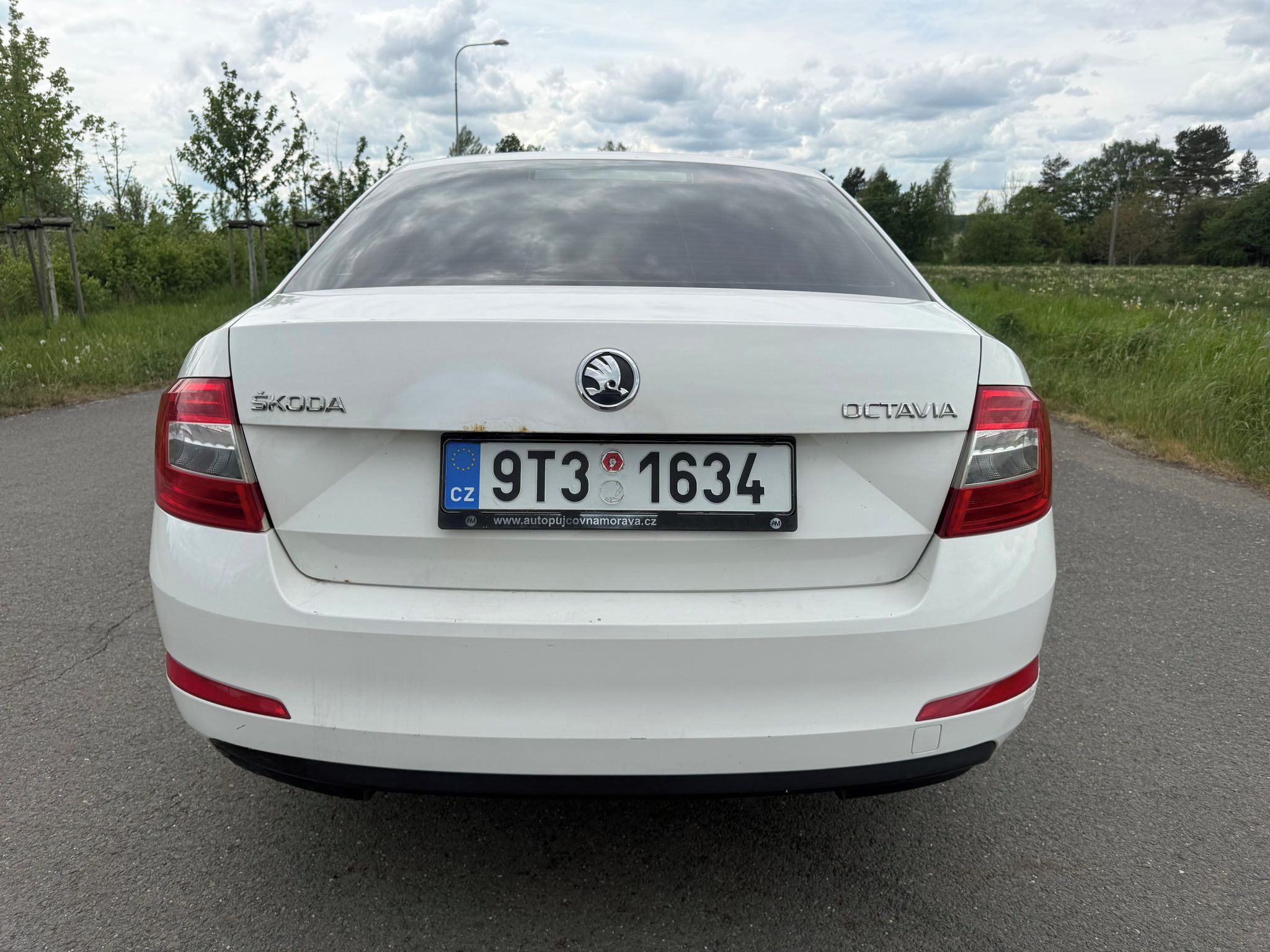 Škoda Octavia - fotka 4