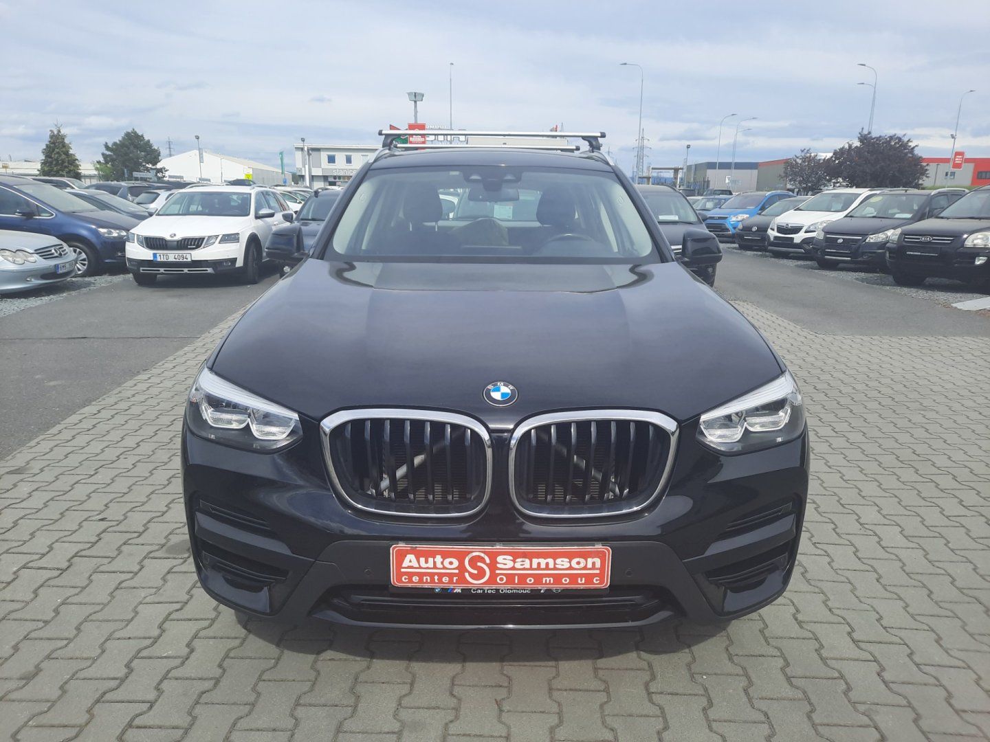BMW X3, 2.0 D 185kW*4x4* - fotka 2